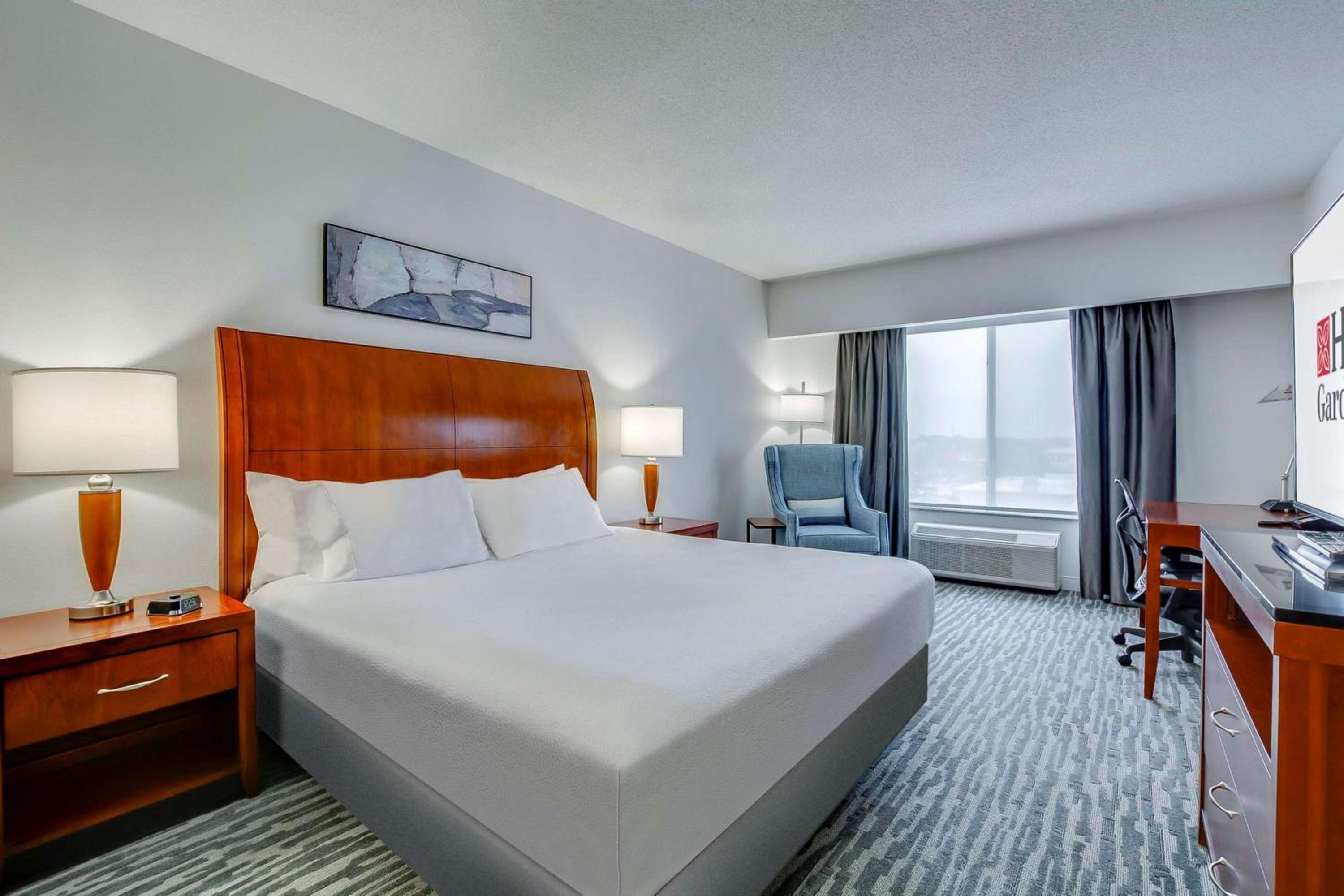 King Room at Hilton Garden Inn Louisville-Northeast in Louisville
