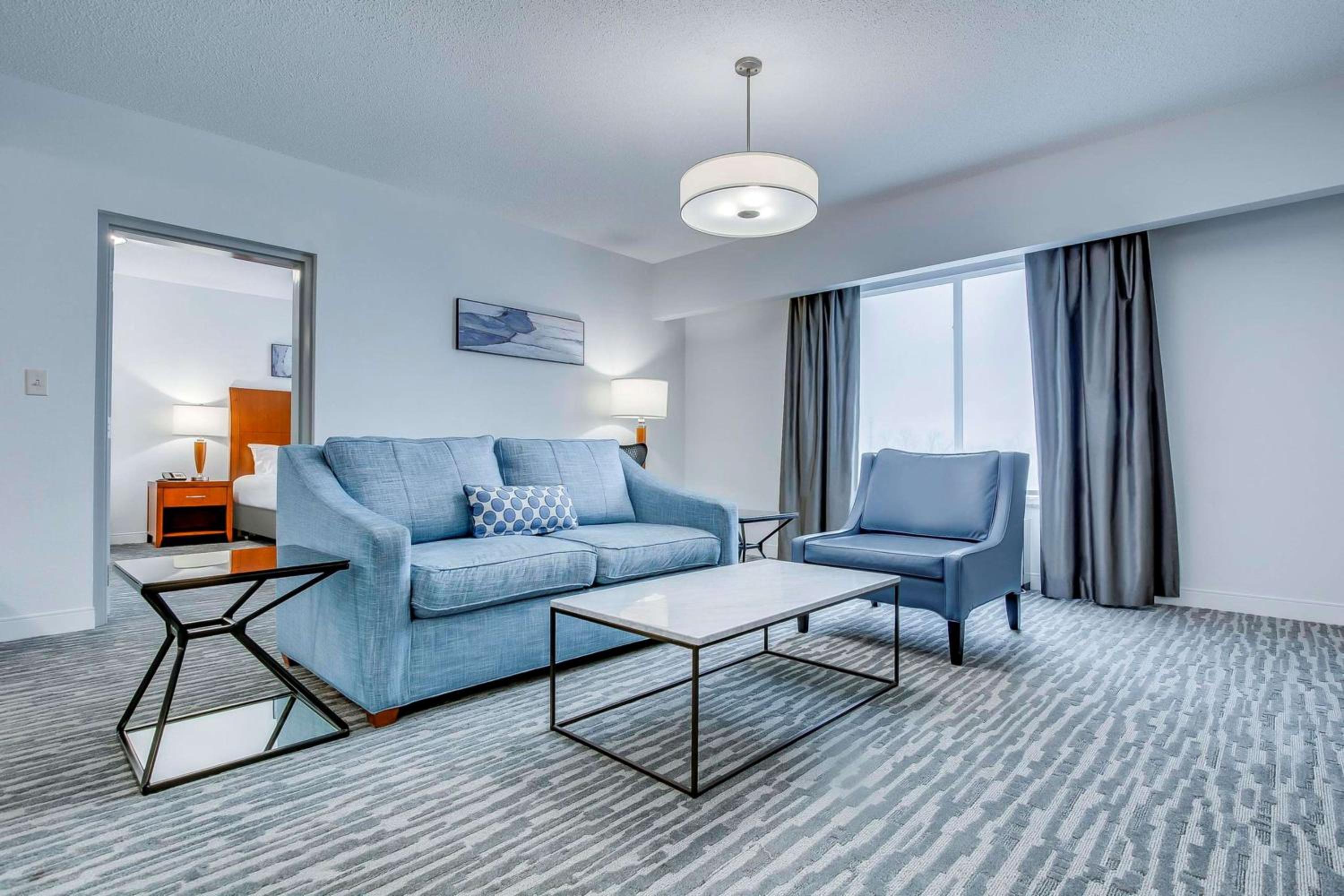 Executive King Suite - Photo 4