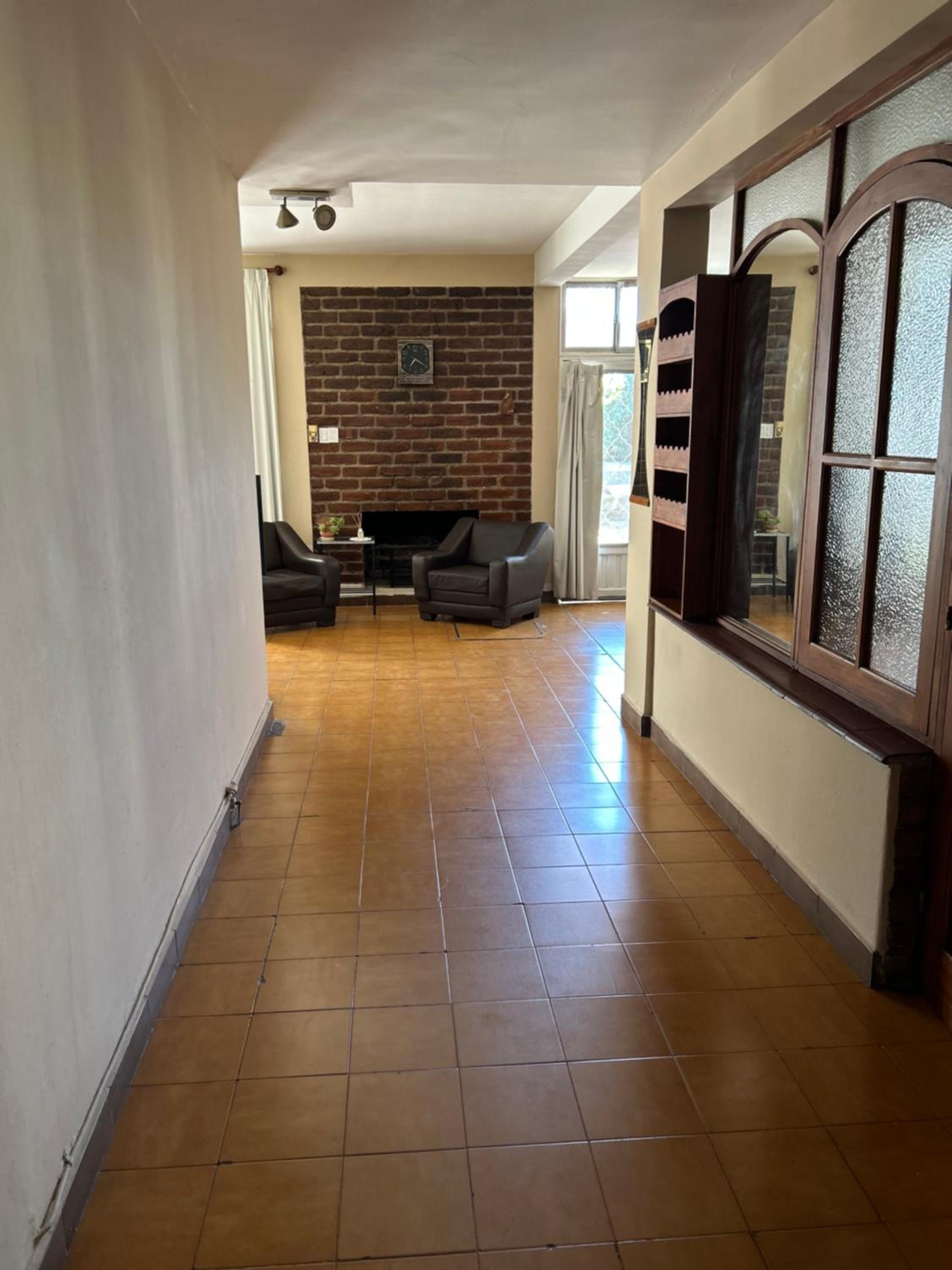 Three-Bedroom House photo 3