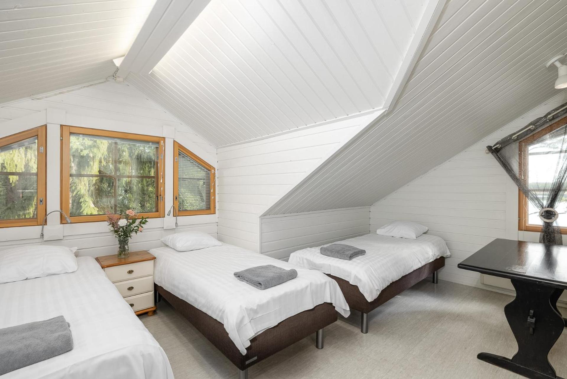 Three-Bedroom Villa photo 1