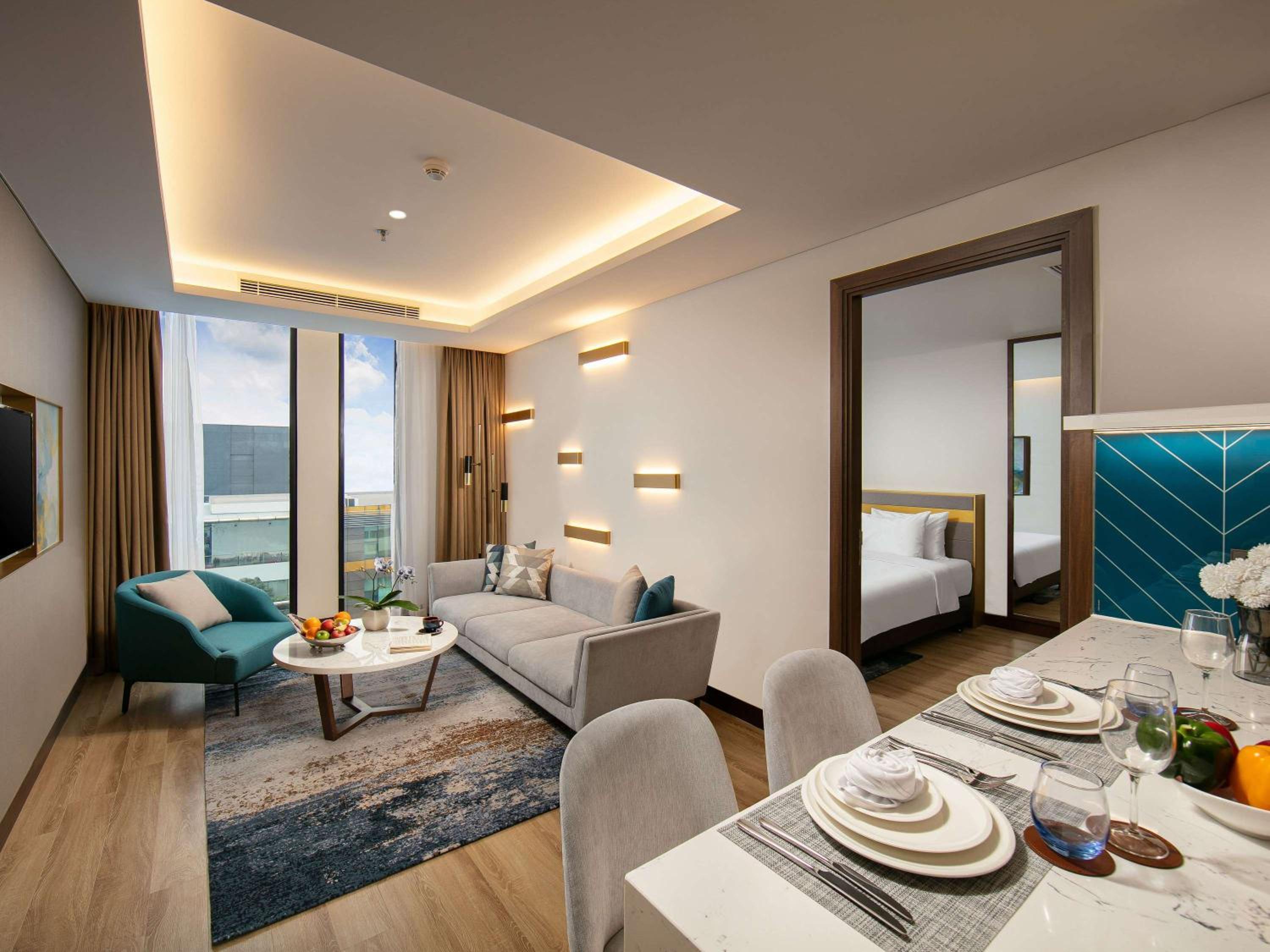 Two-Bedroom Suite thumbnail 6