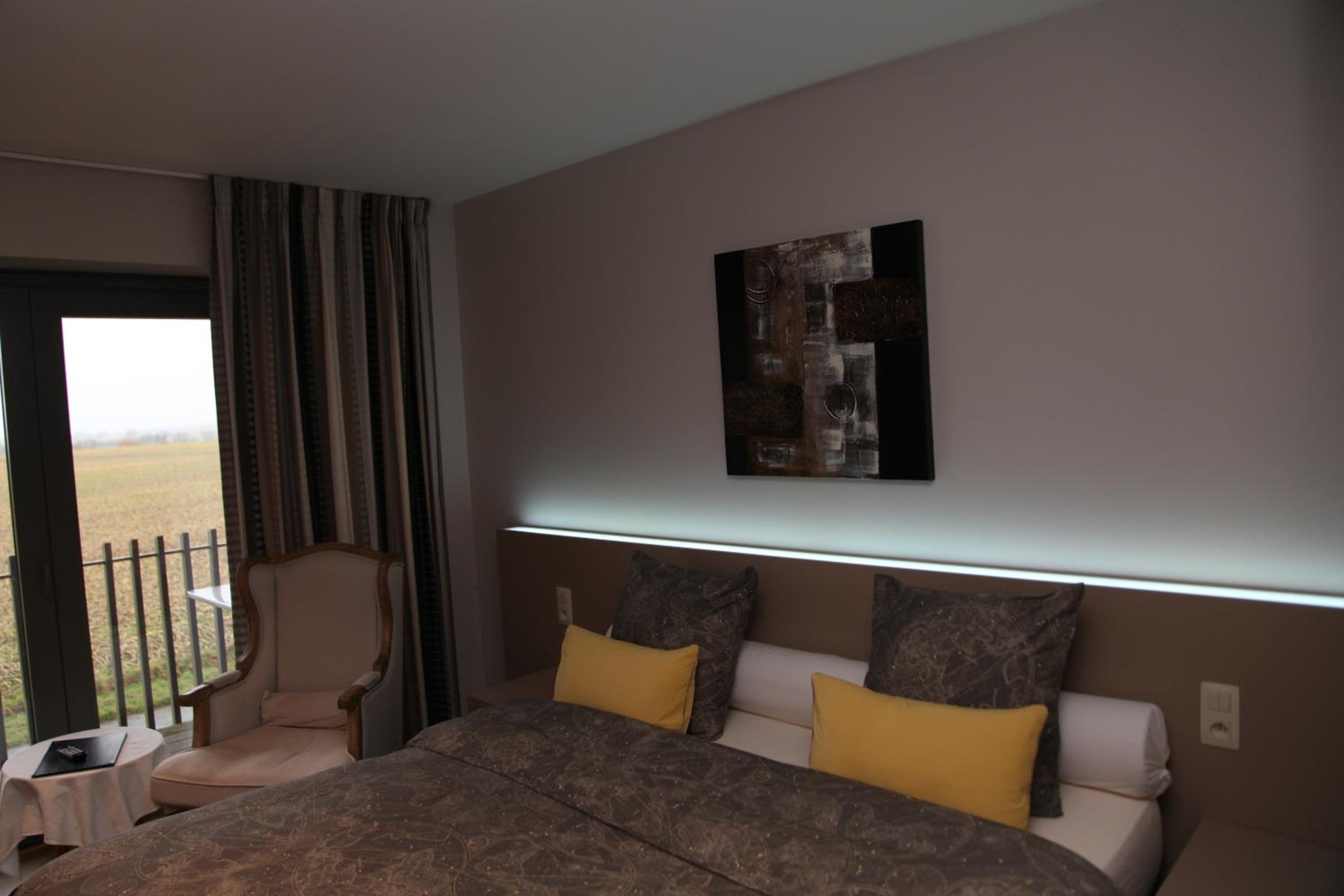 Prestige Double Room With King Size Bed And Balcony With Countryside View