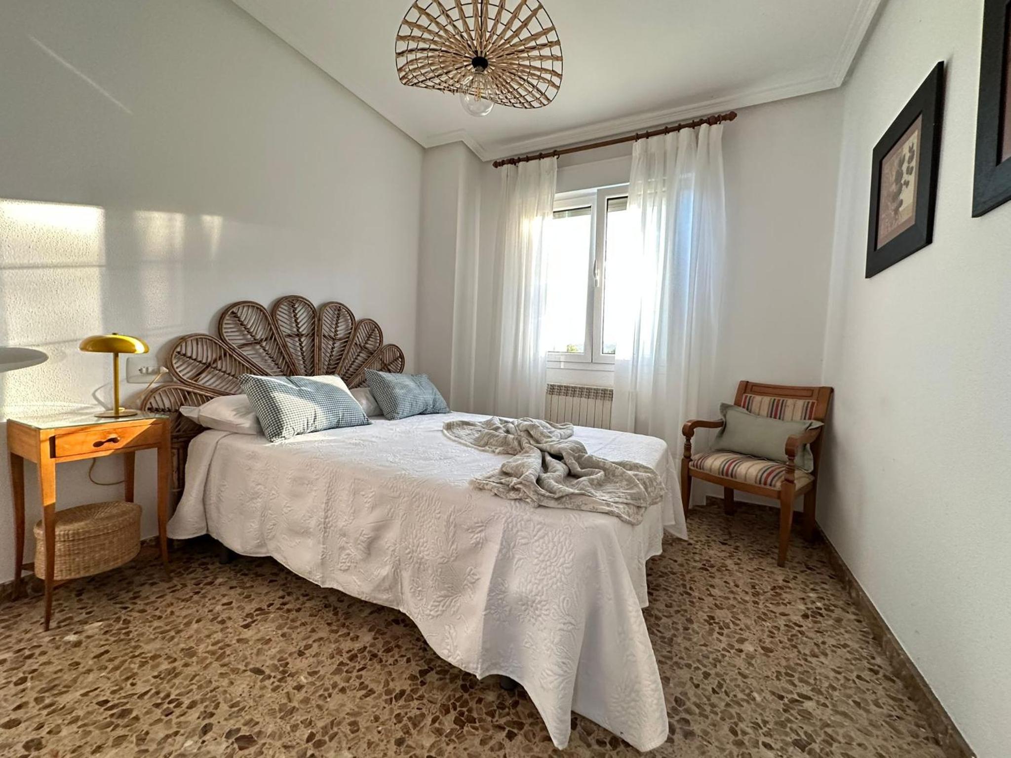 Casa de cuatro habitaciones