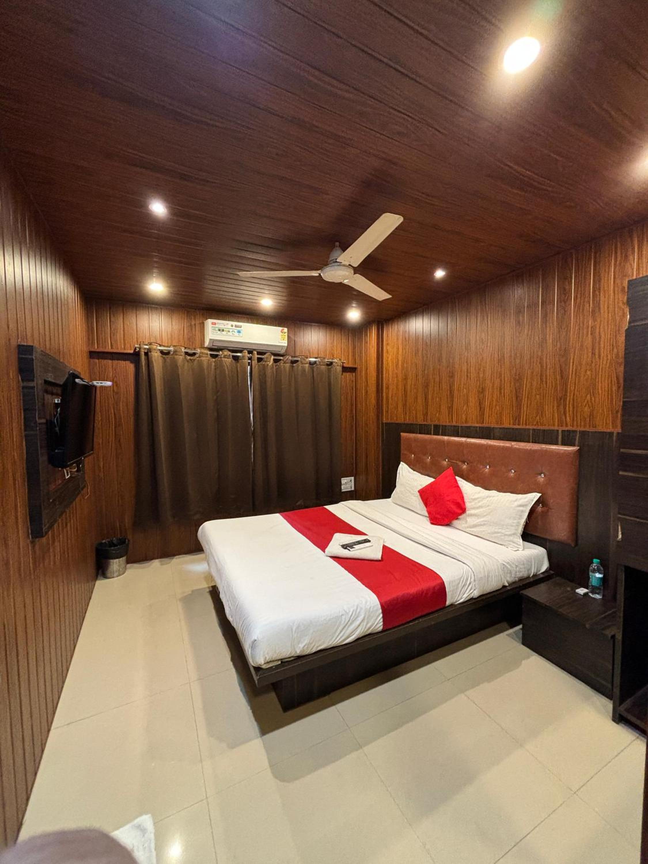 Superior Double Room - Photo 8