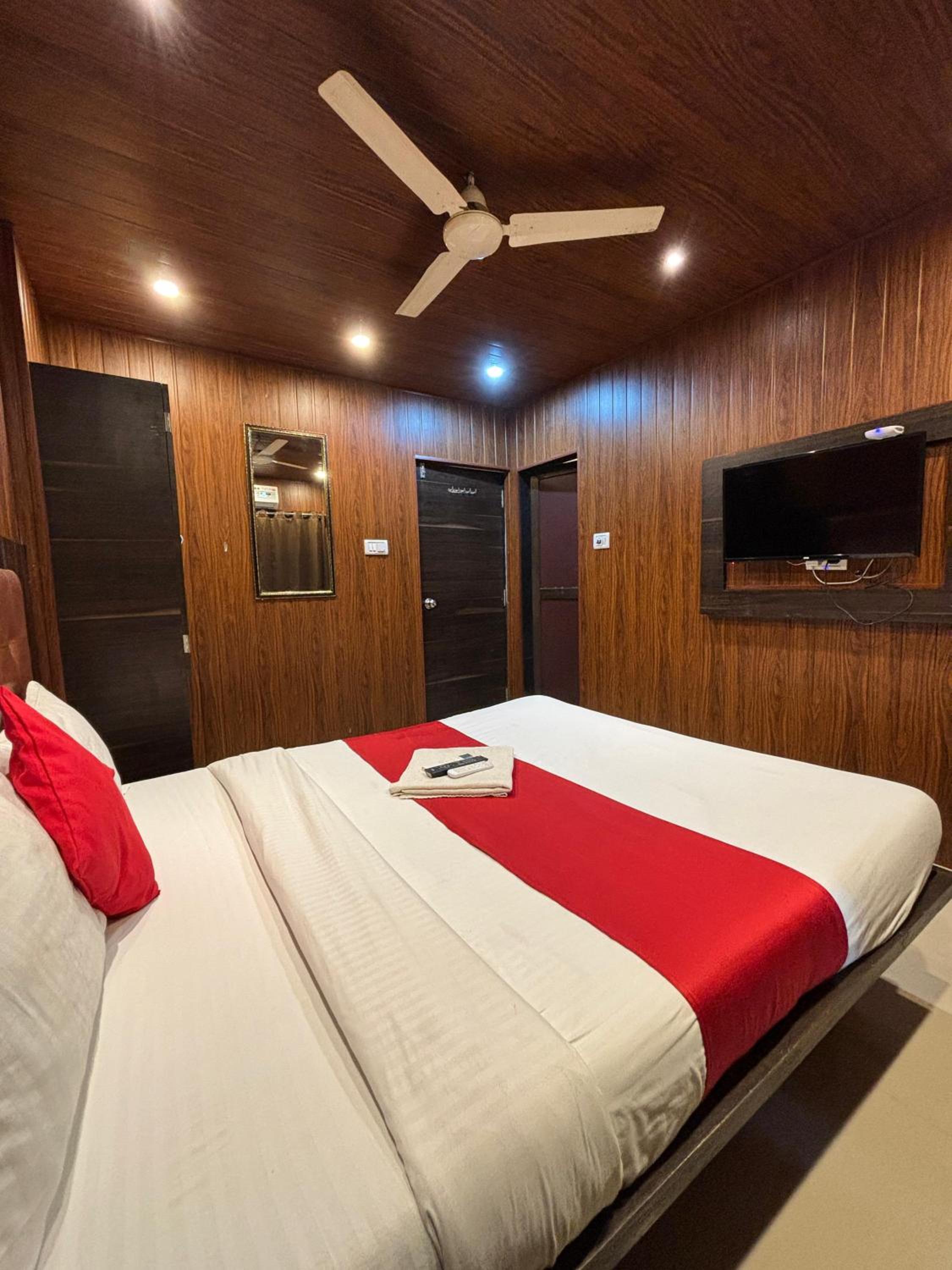 Superior Double Room - Photo 11