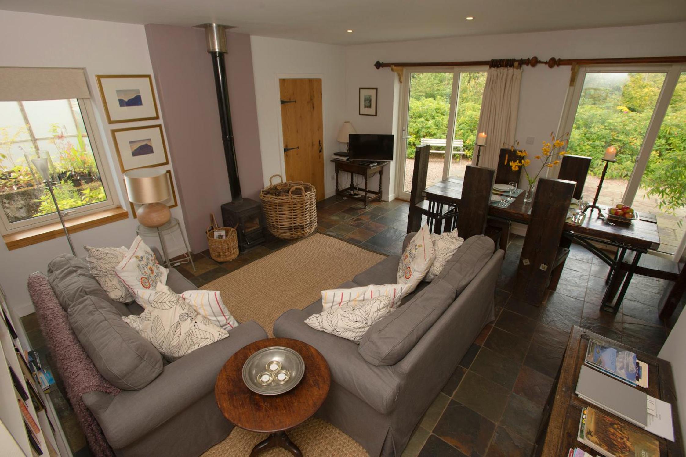 One-Bedroom House photo 1