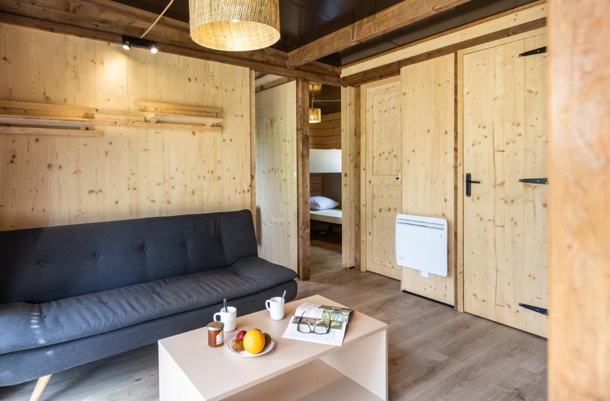 Three-Bedroom Chalet photo 3