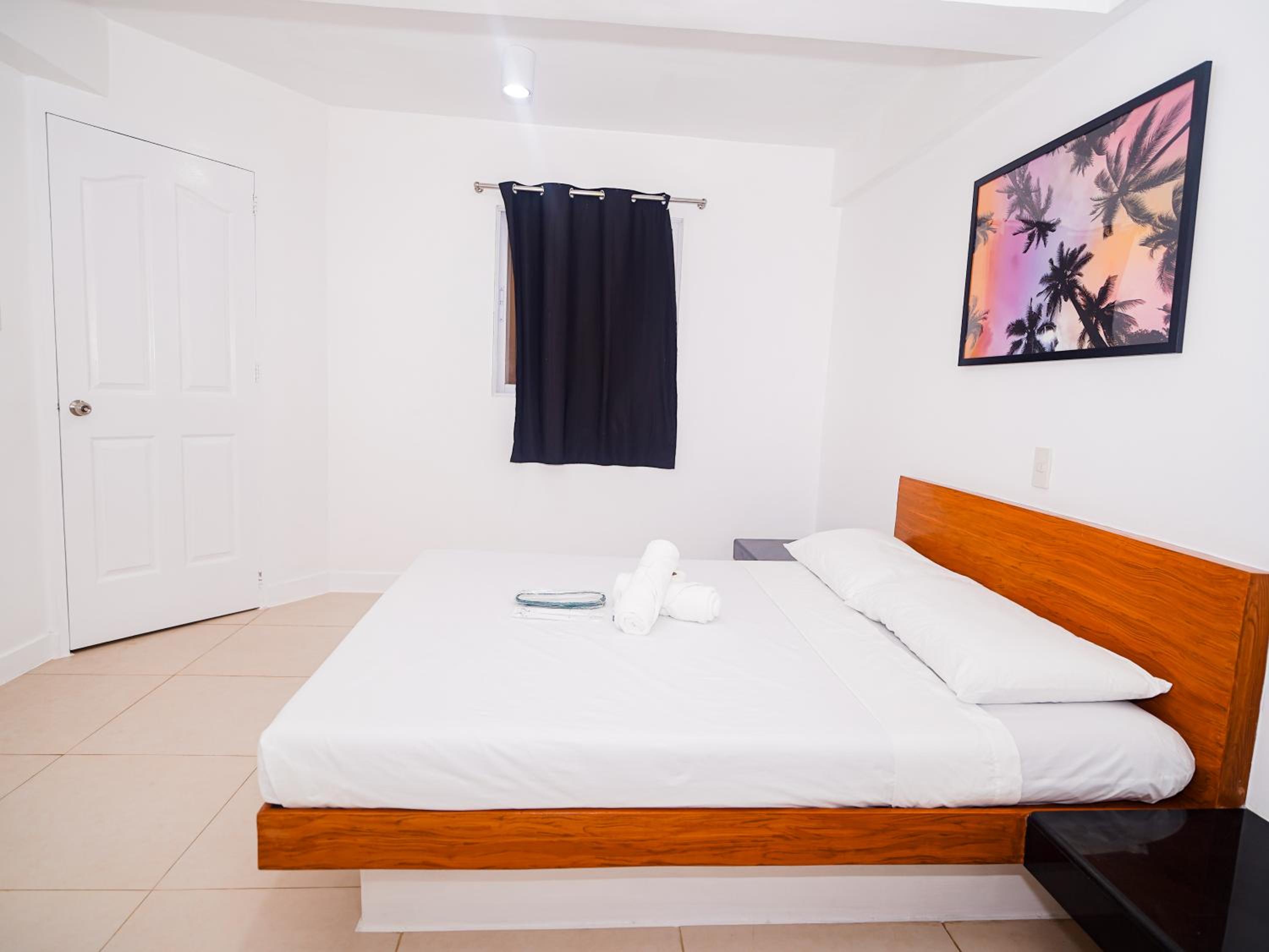 Standard Queen Room - Photo 1