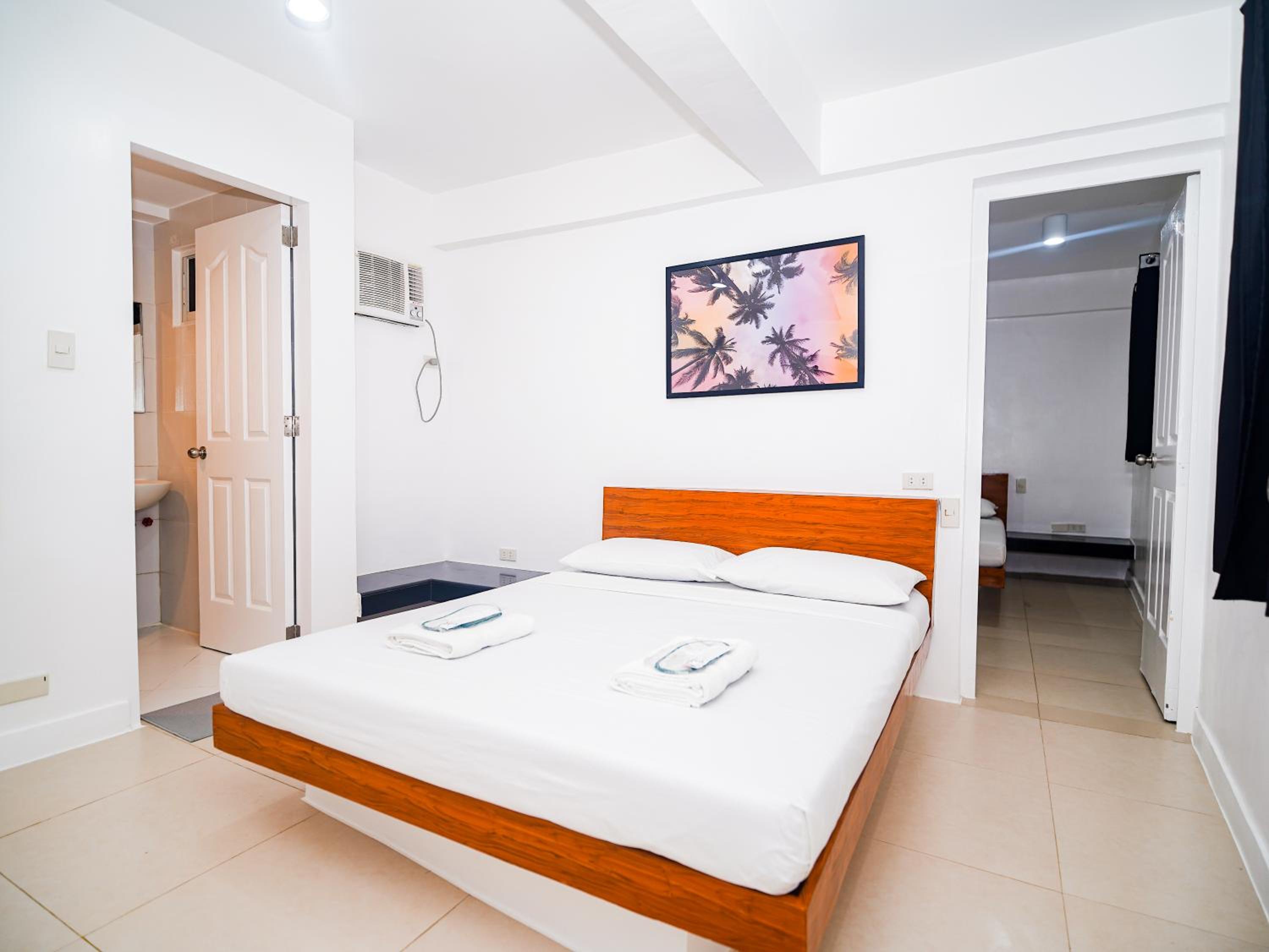 Deluxe Family Room - Photo 4