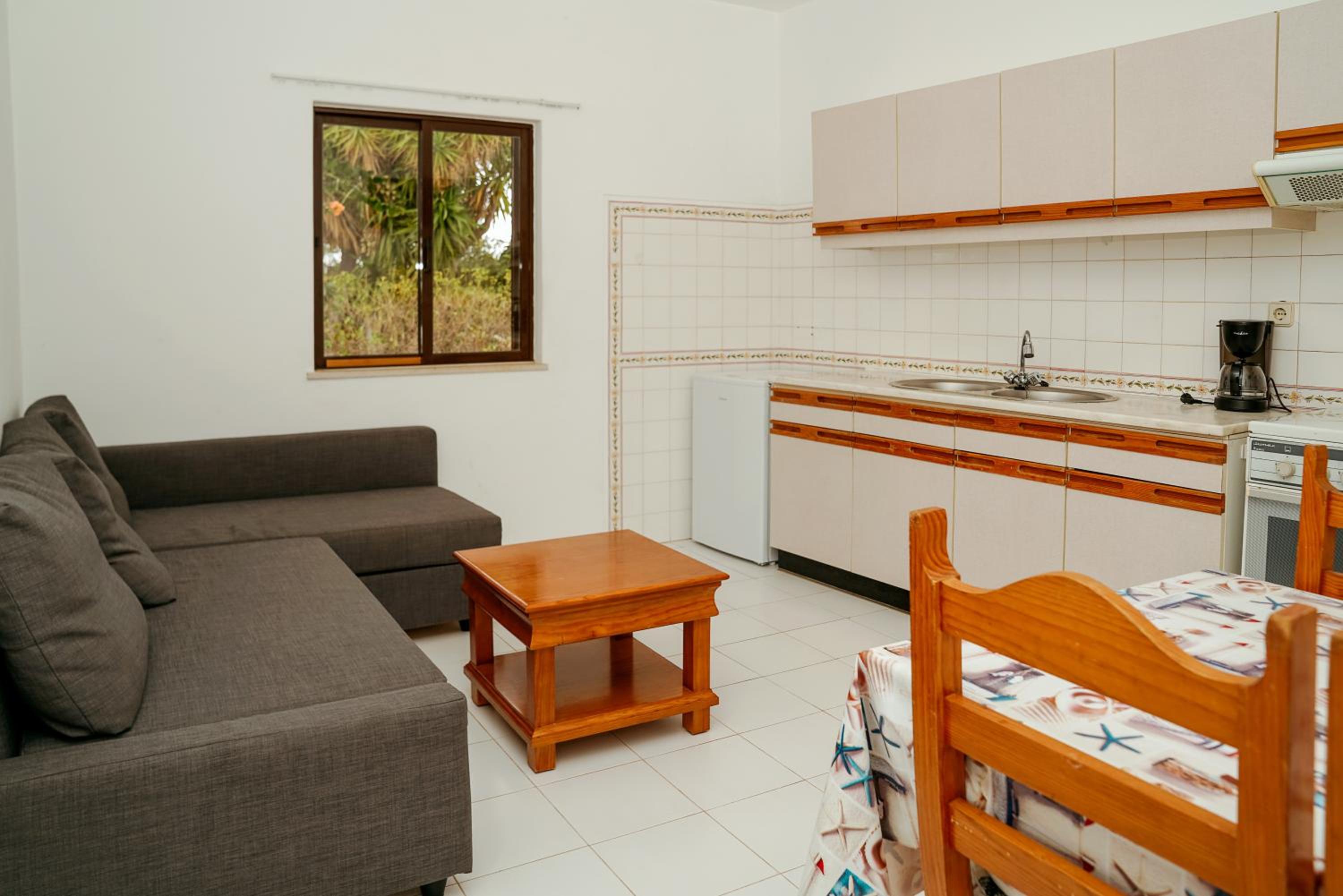 Apartment With Garden View photo 3