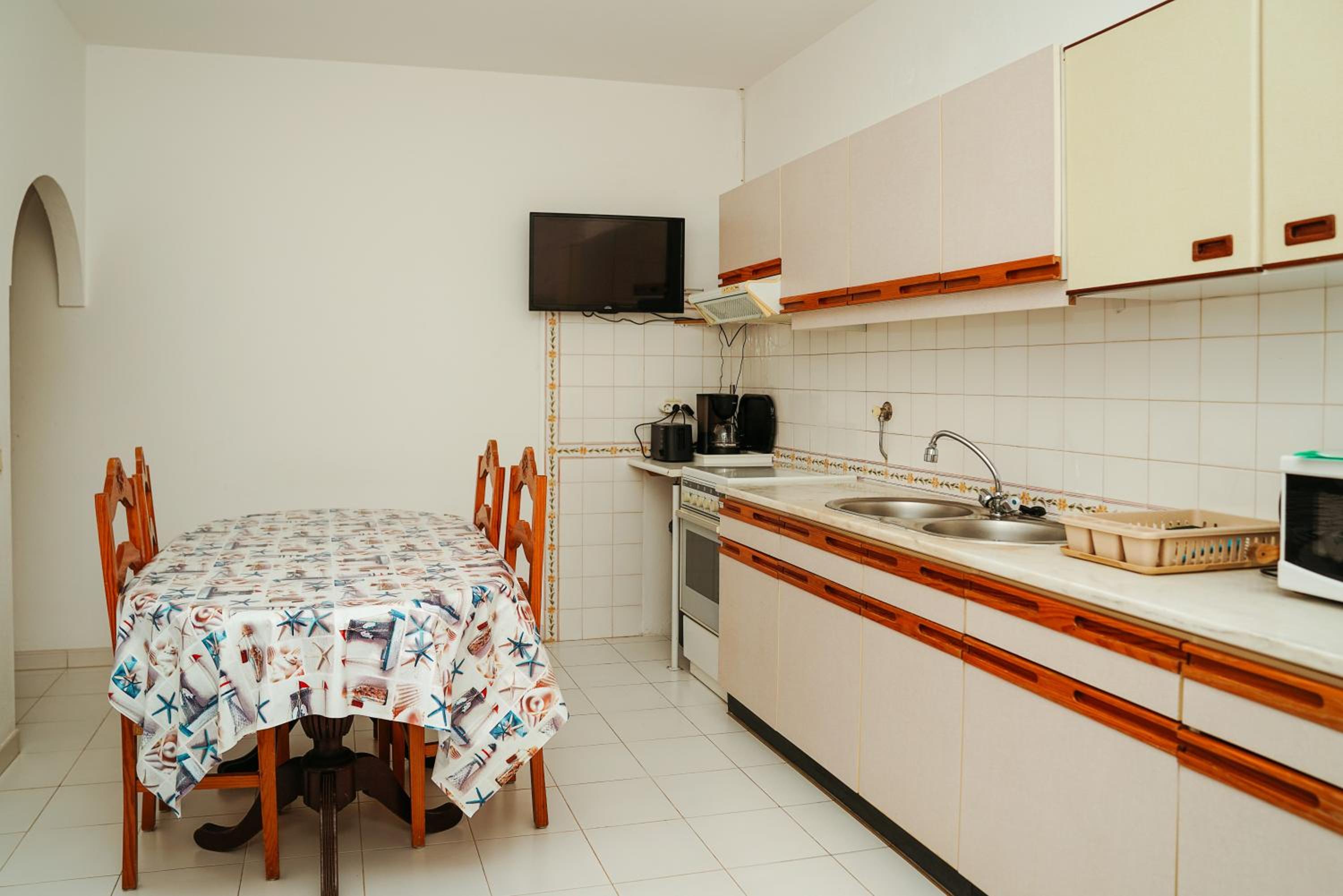 Two-Bedroom Apartment photo 2
