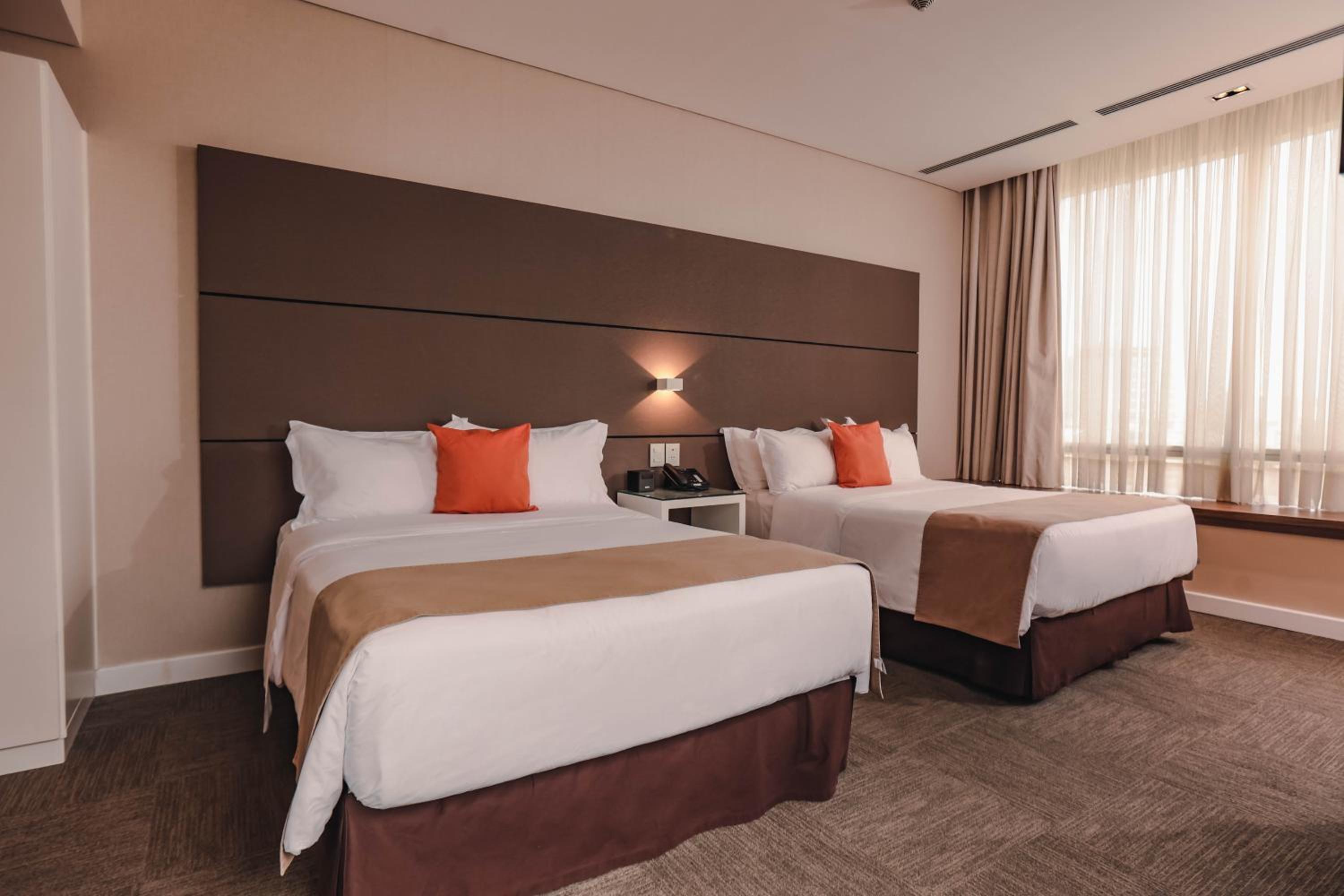 Standard Twin Room photo 3