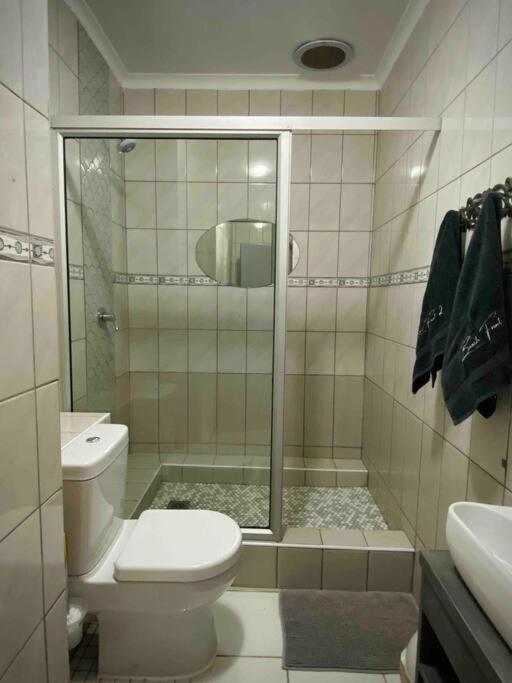 Three-Bedroom House photo 3