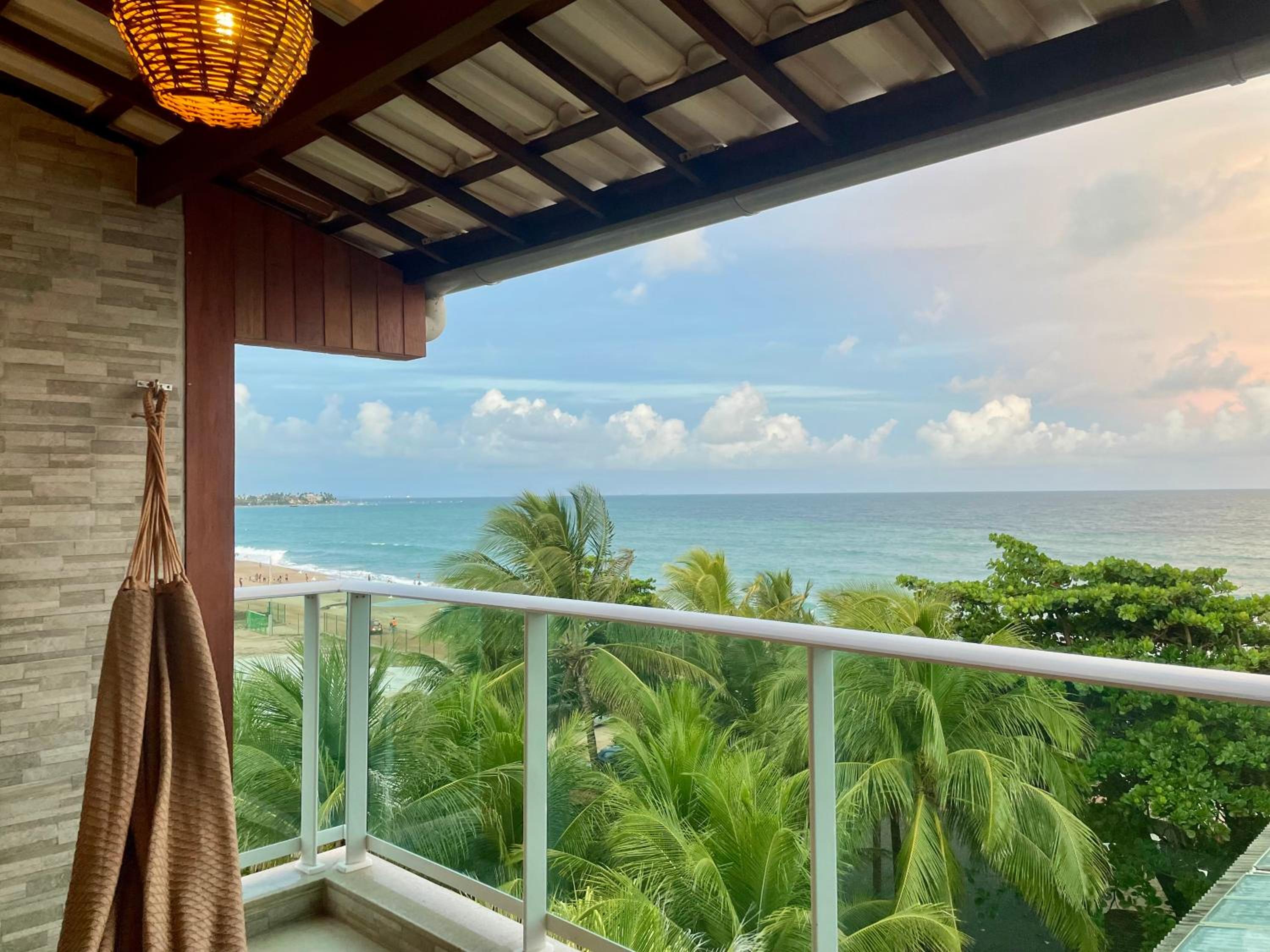 Superior Suite with Bath, Balcony and Sea View photo 3