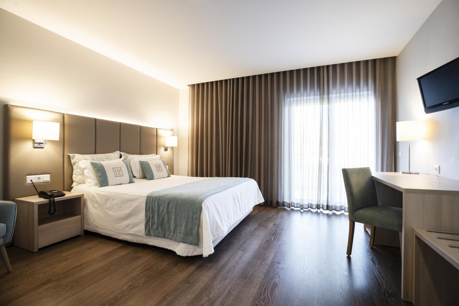 Single Room With Sanctuary View