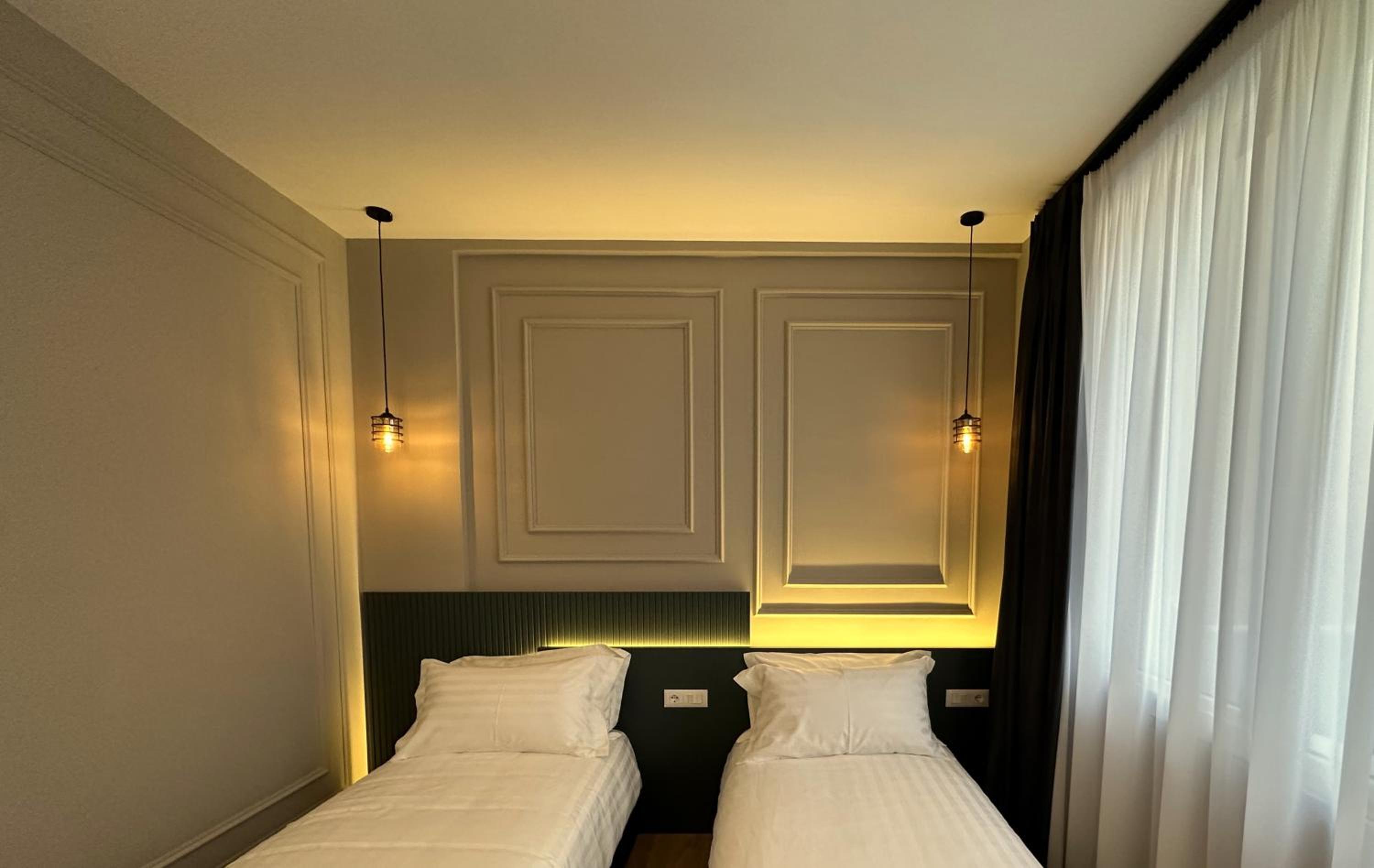 Double or Twin Room with Private Bathroom photo 1