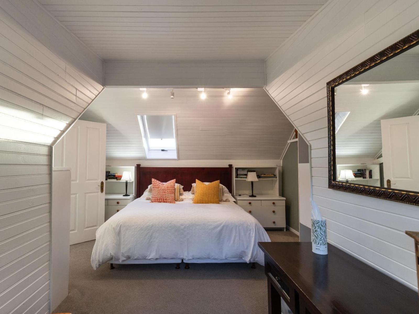 Suite with Mountain View - Photo 13