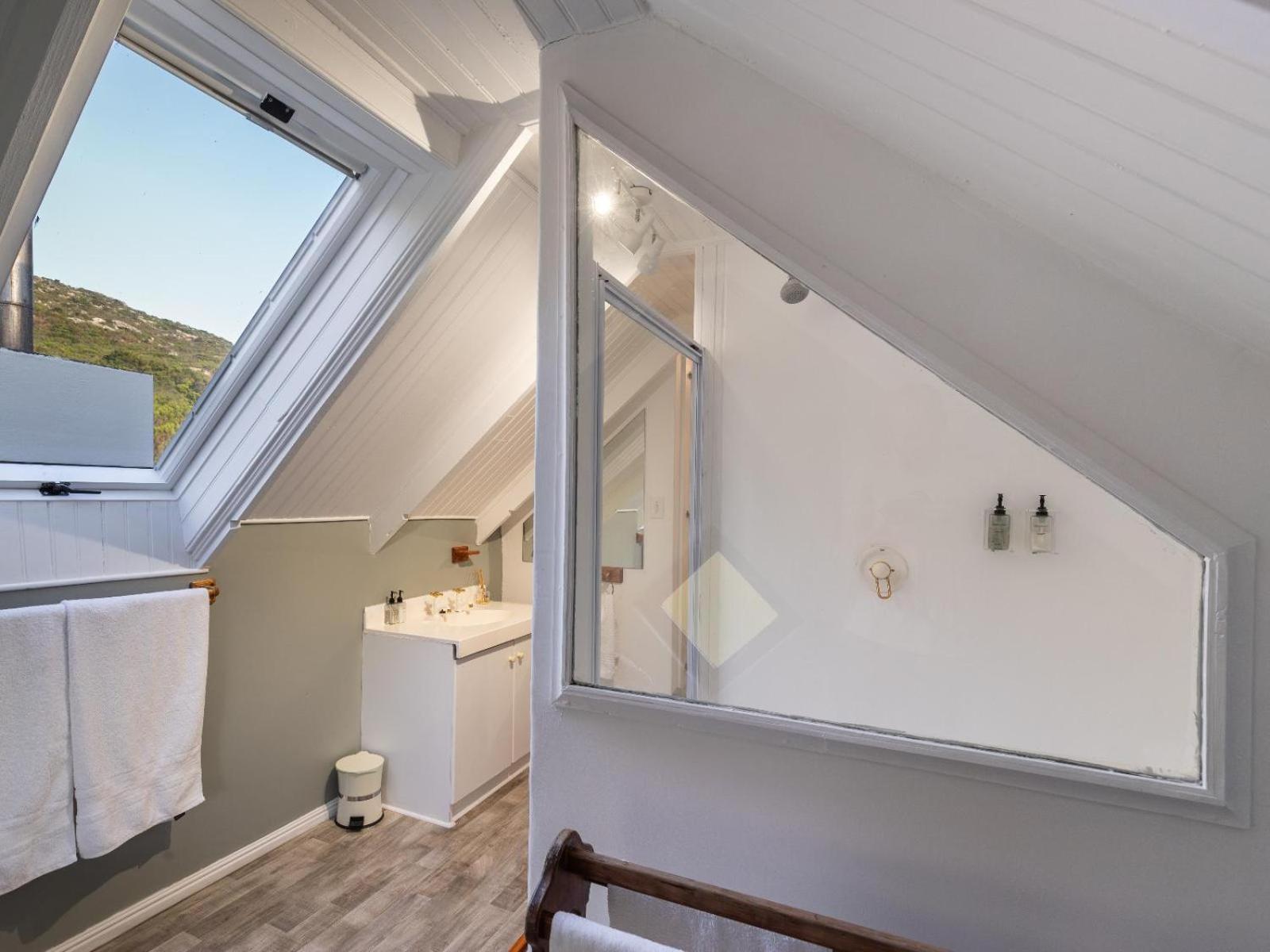 Suite with Mountain View - Photo 15