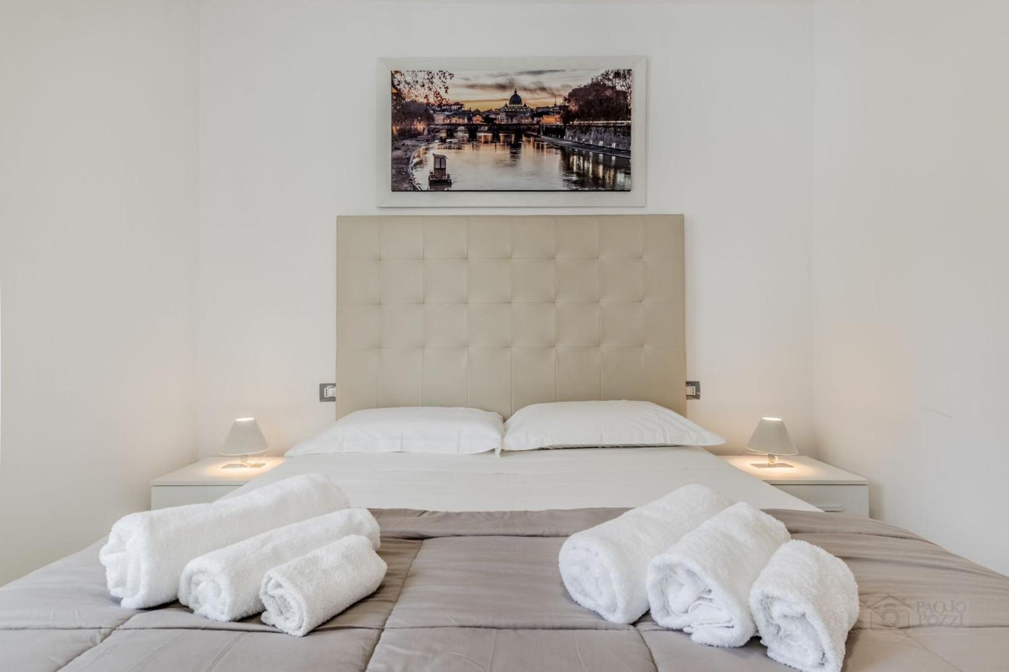 Double or Twin Room with Private Bathroom photo 2