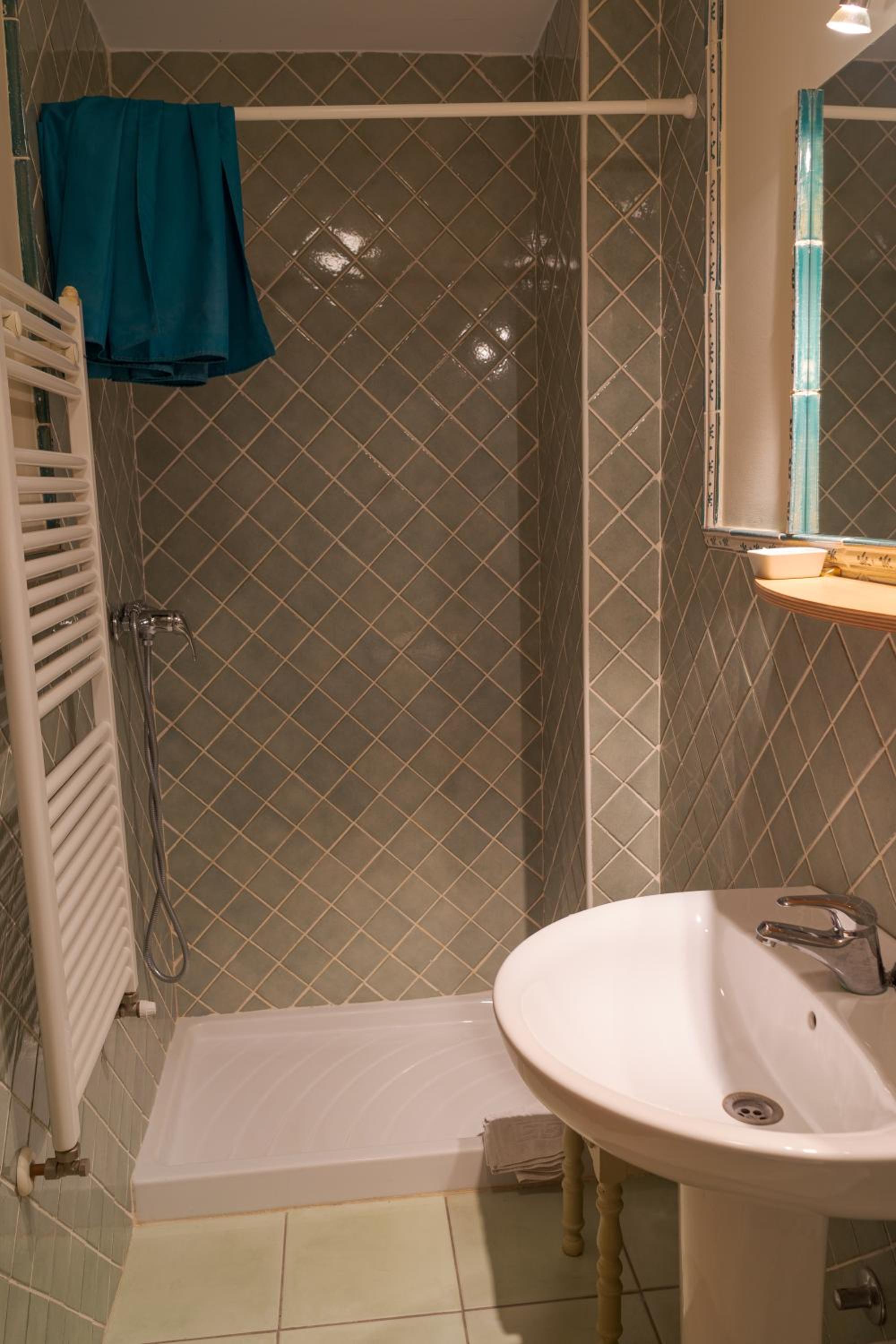 Double Room with Private Bathroom photo 3