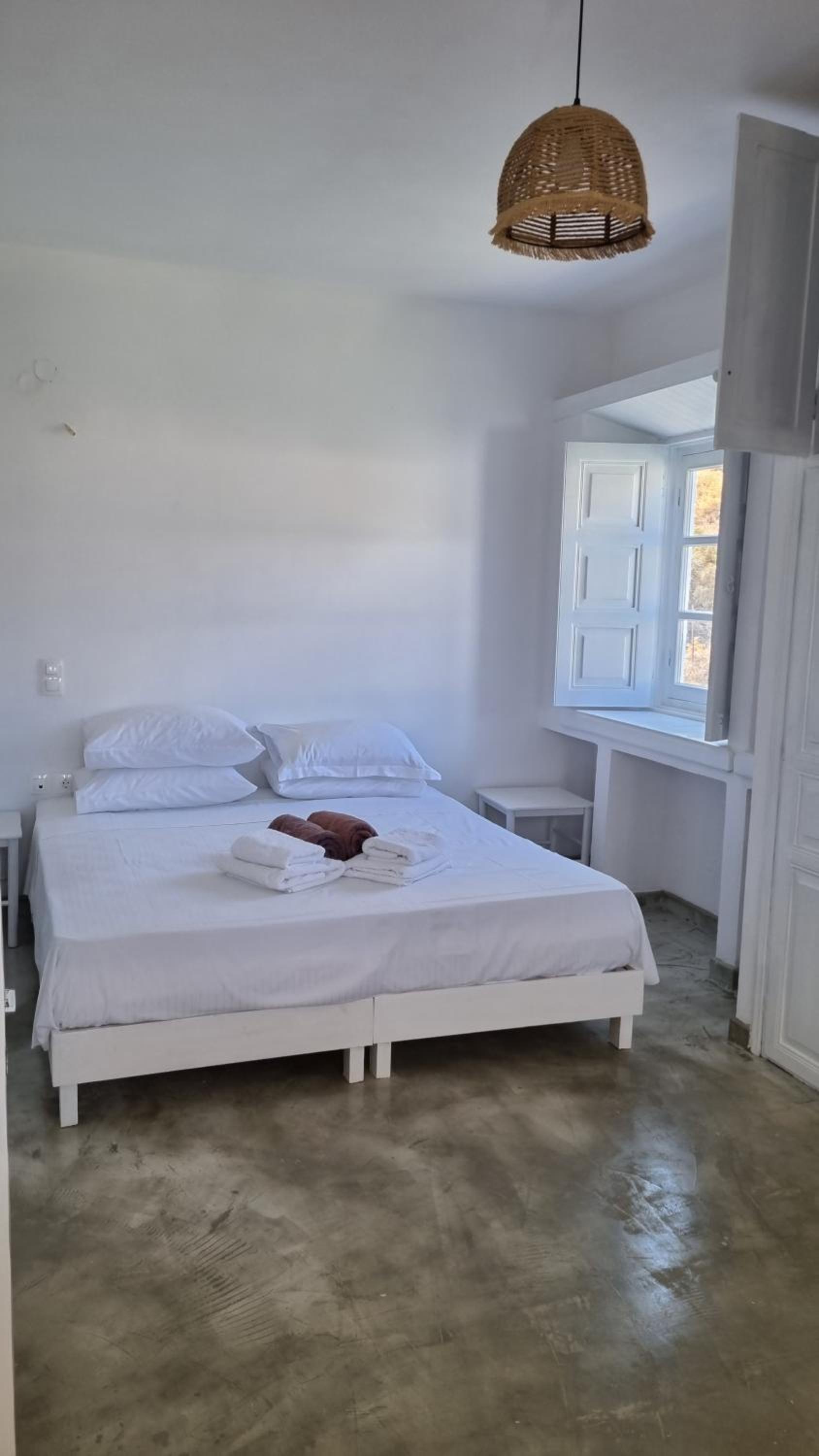 Double or Twin Room with Sea View photo 1