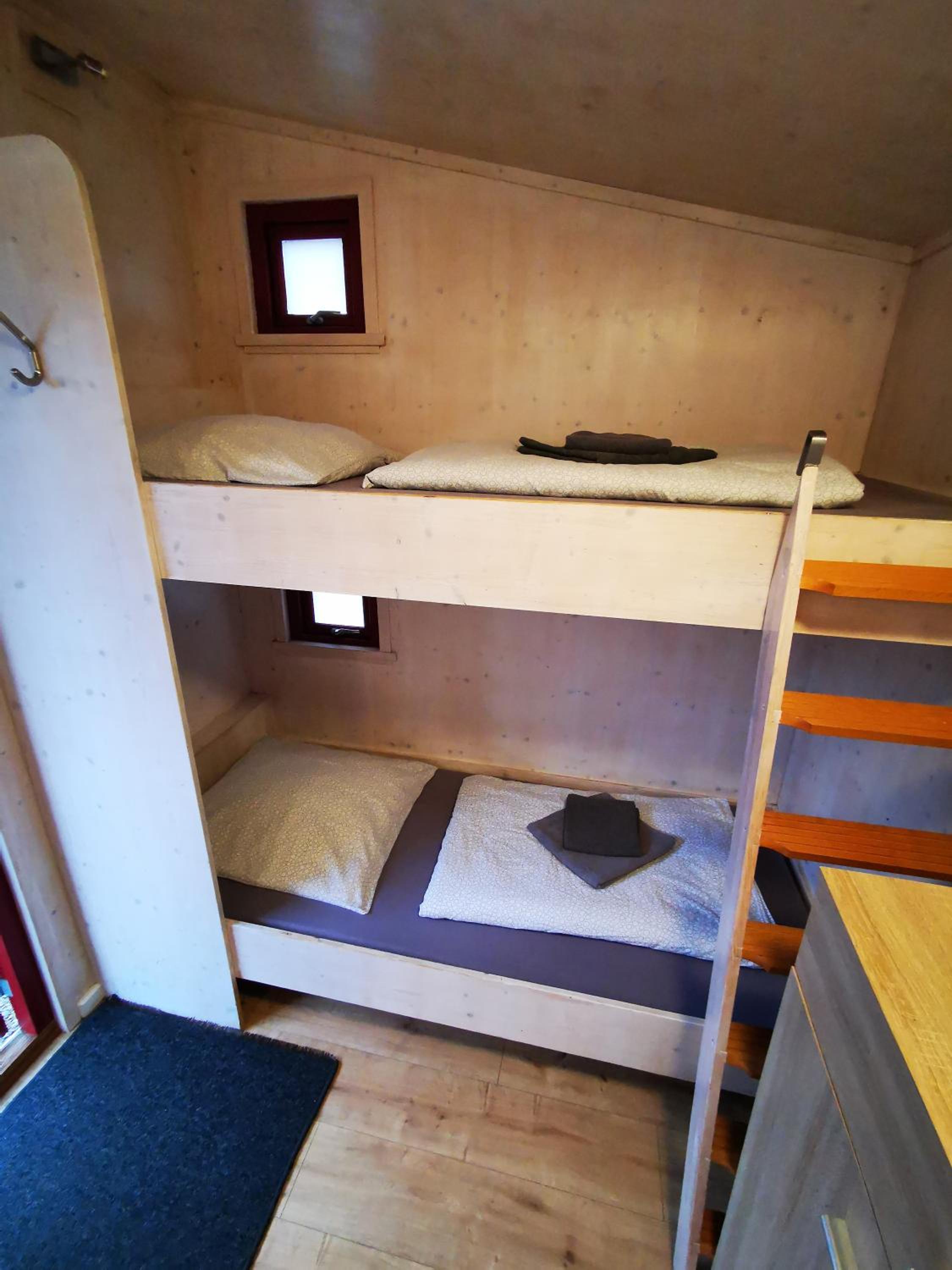 Mobile Home photo 1