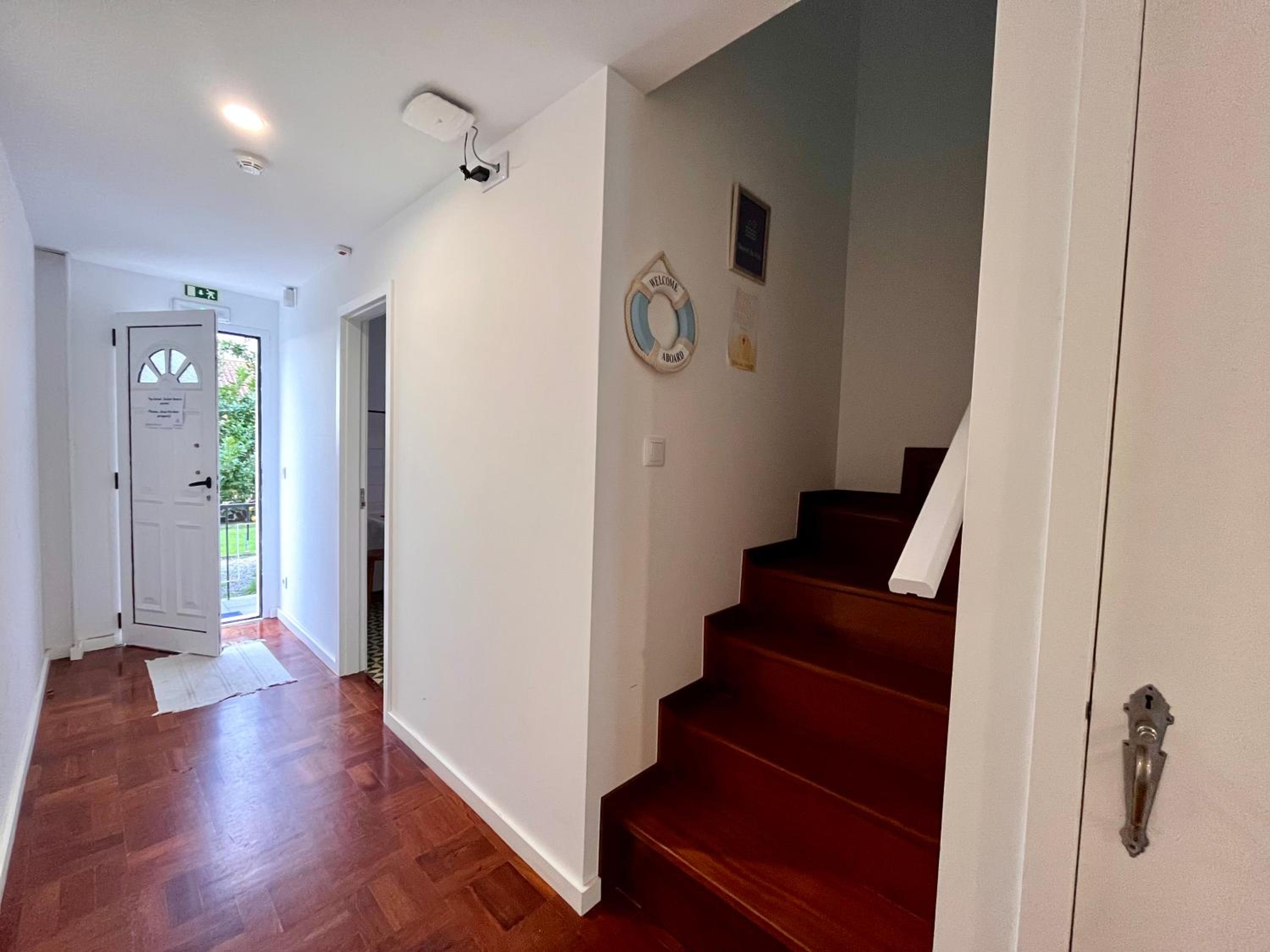 Double Room with Private Bathroom - Photo 39