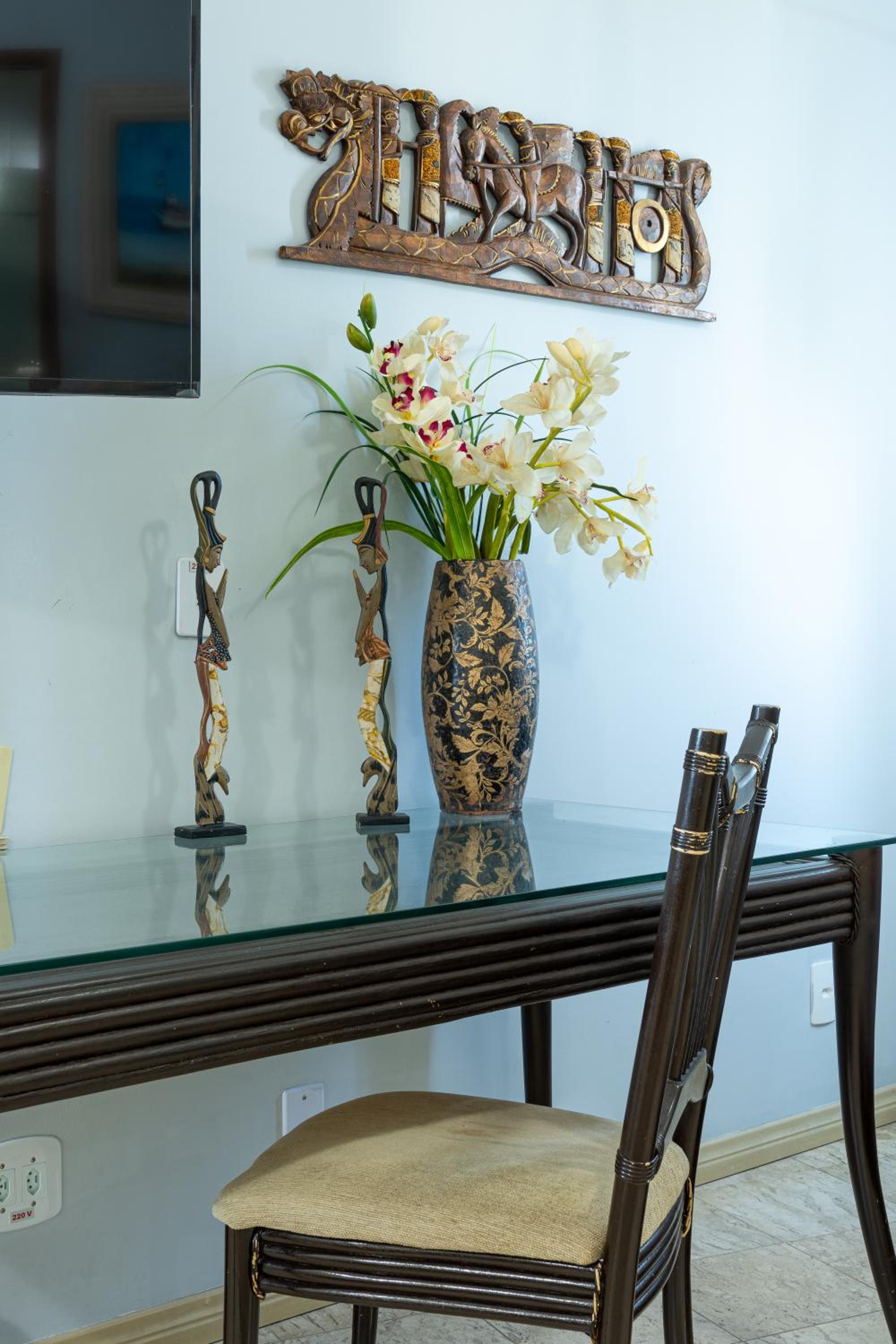 Senior Suite - Photo 11