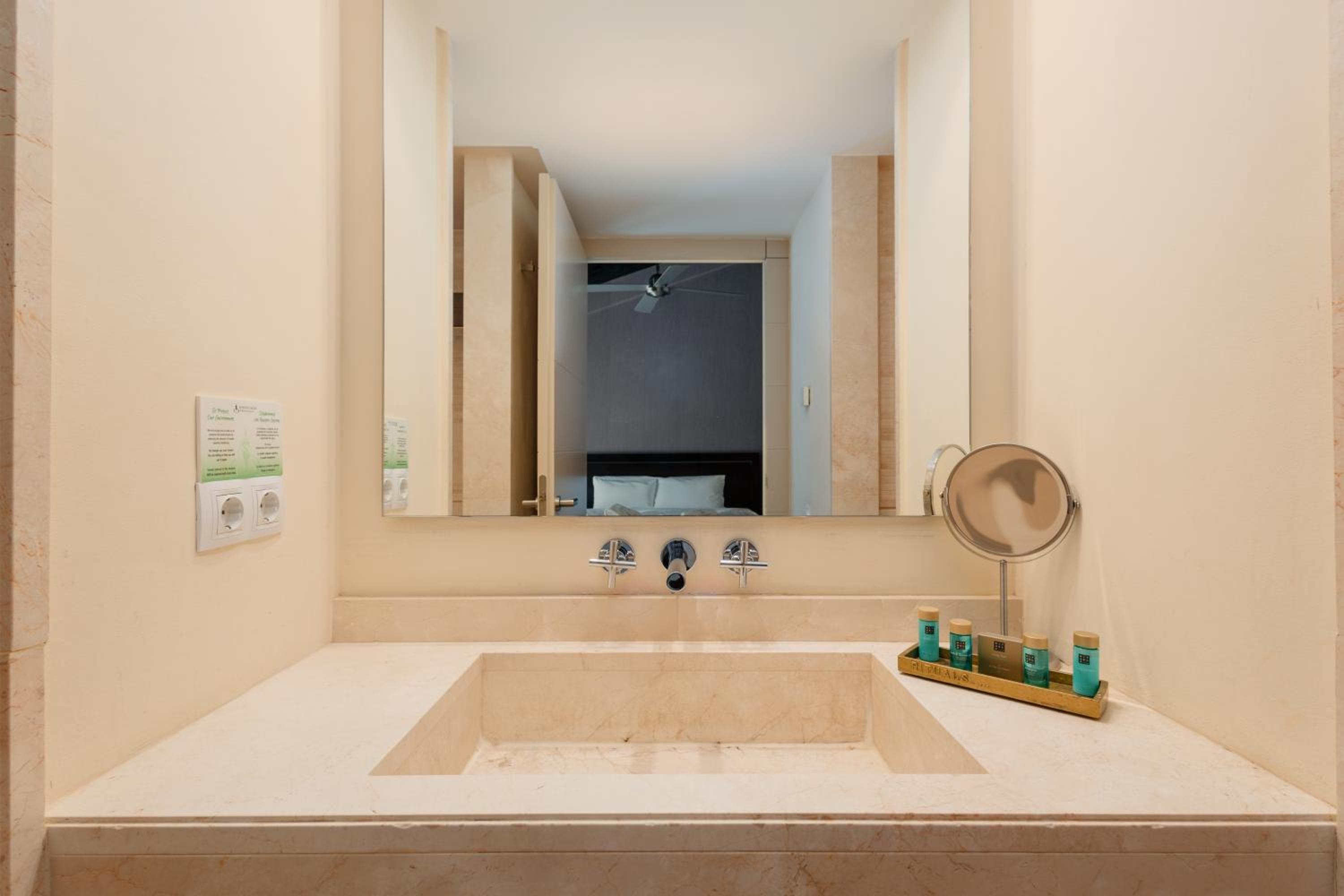 Habitación Doble Estándar con Vista a la Montaña