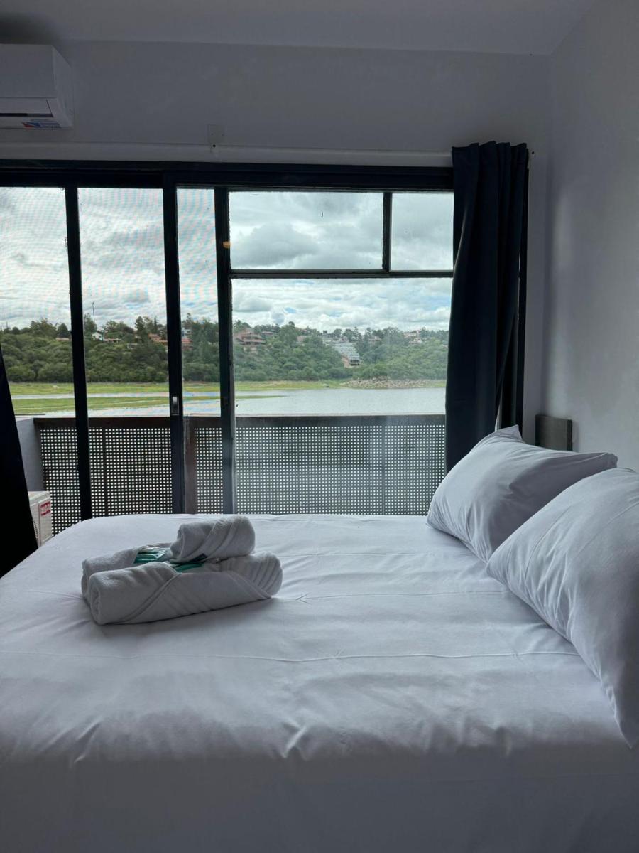 Triple Room with Lake View photo 1