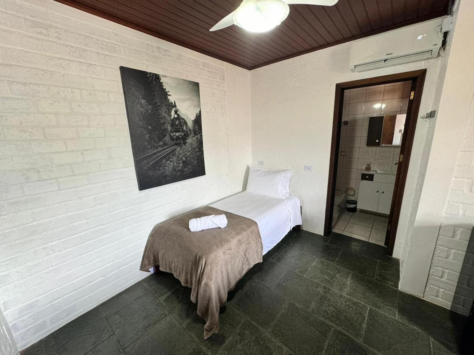Suite with Balcony photo 2
