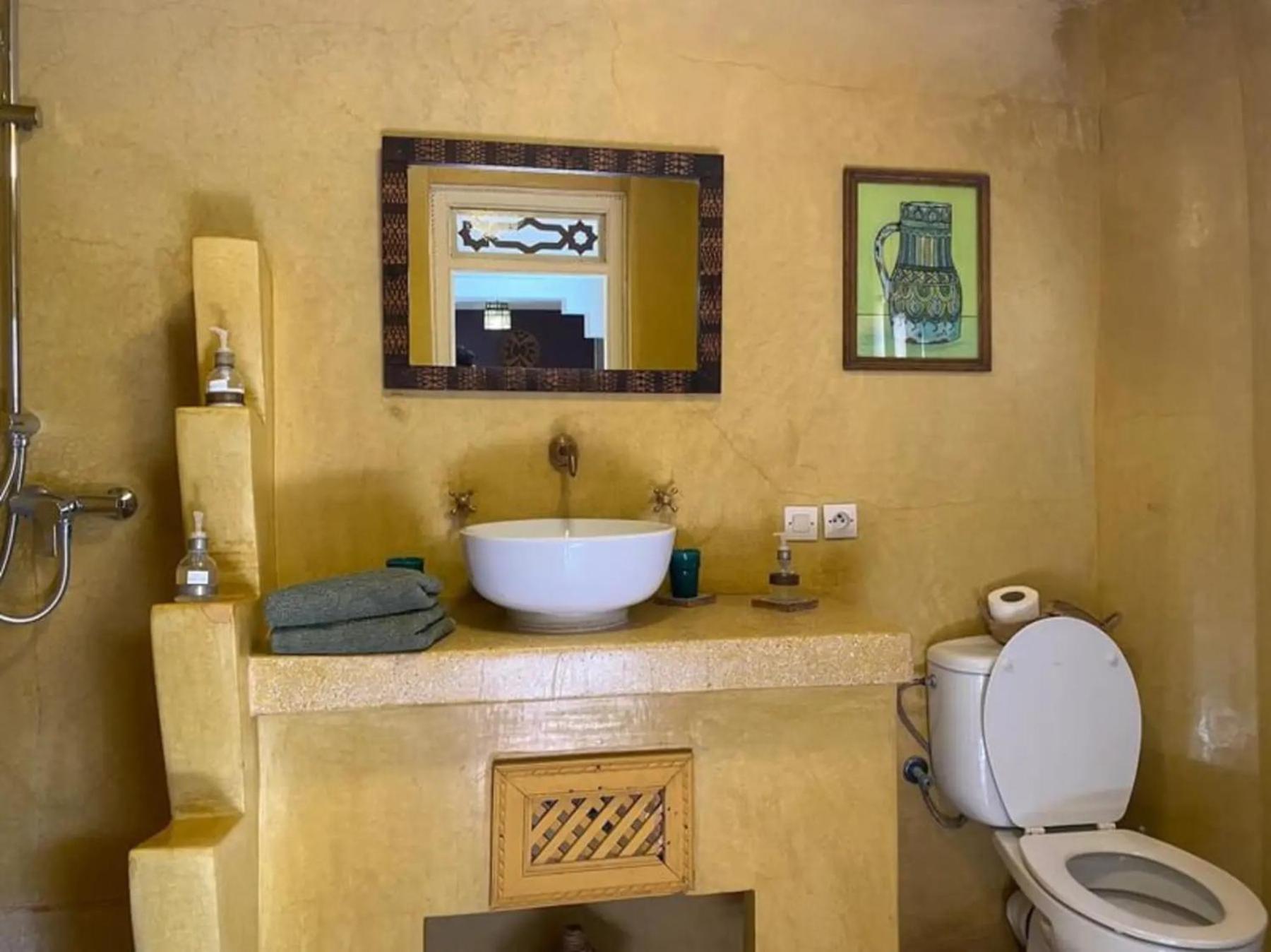 Superior Double or Twin Room - Photo 35