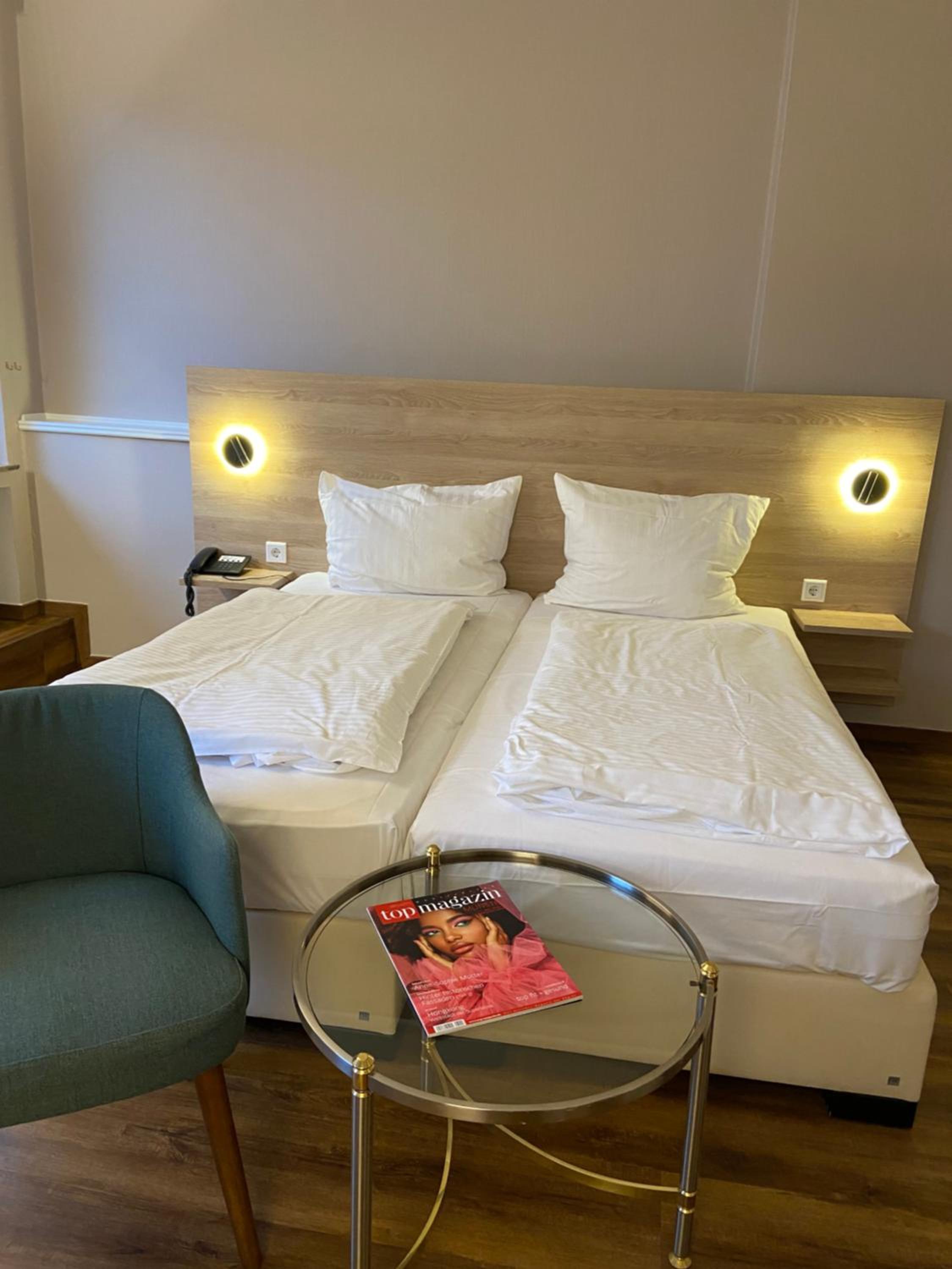 Double Room - Photo 6