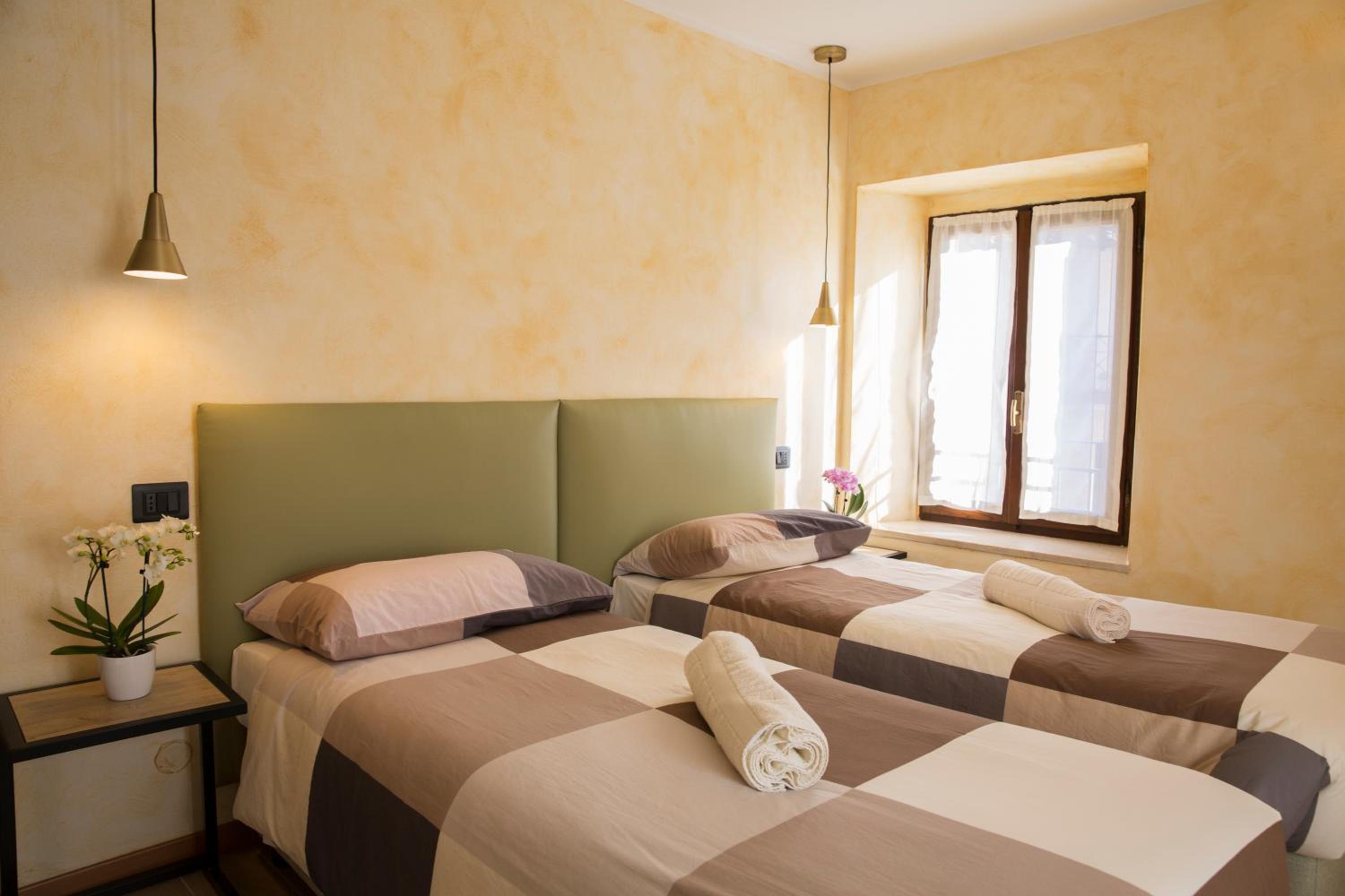 Double Or Twin Room With Private Bathroom photo 1