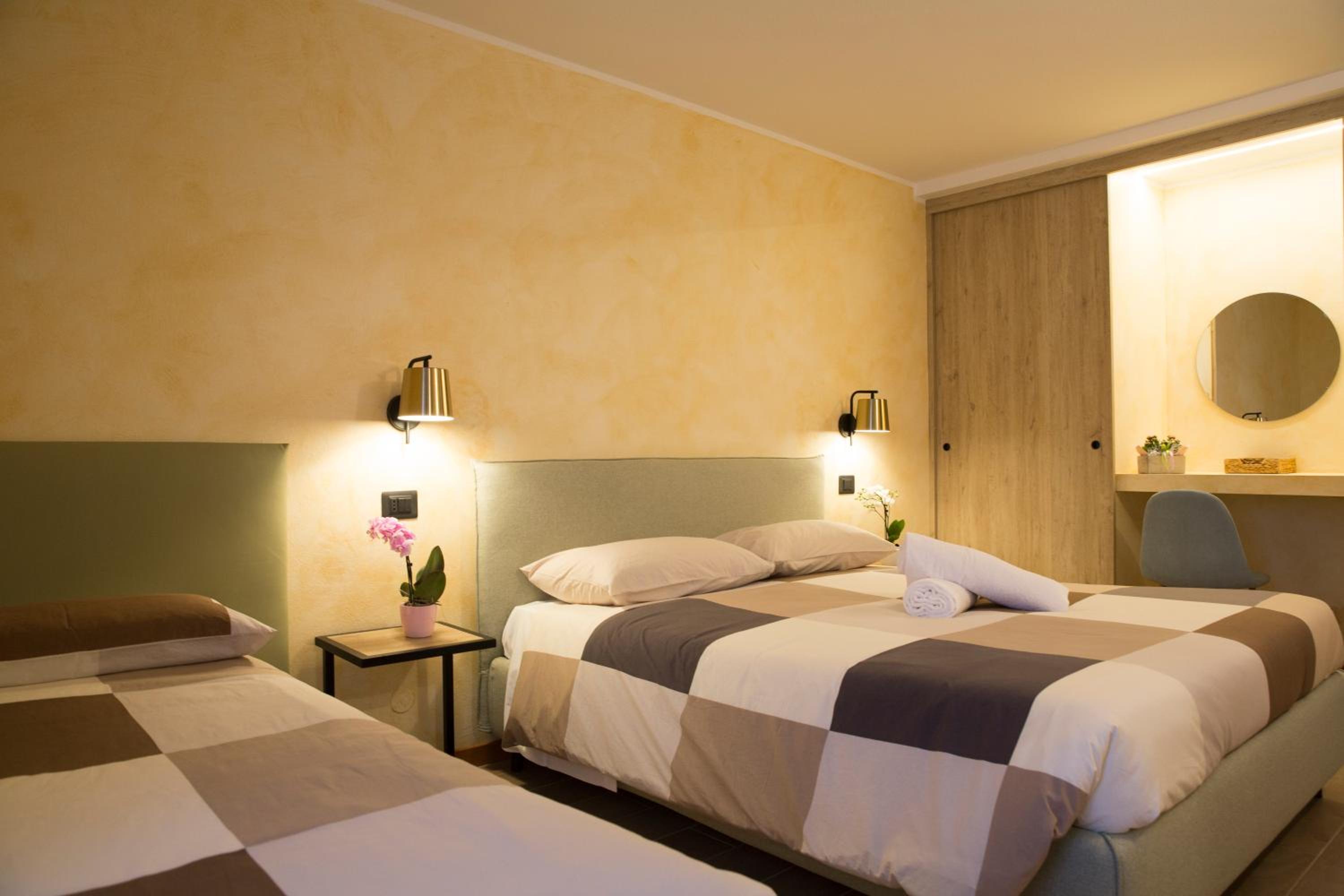 Triple Room With Private Bathroom photo 2