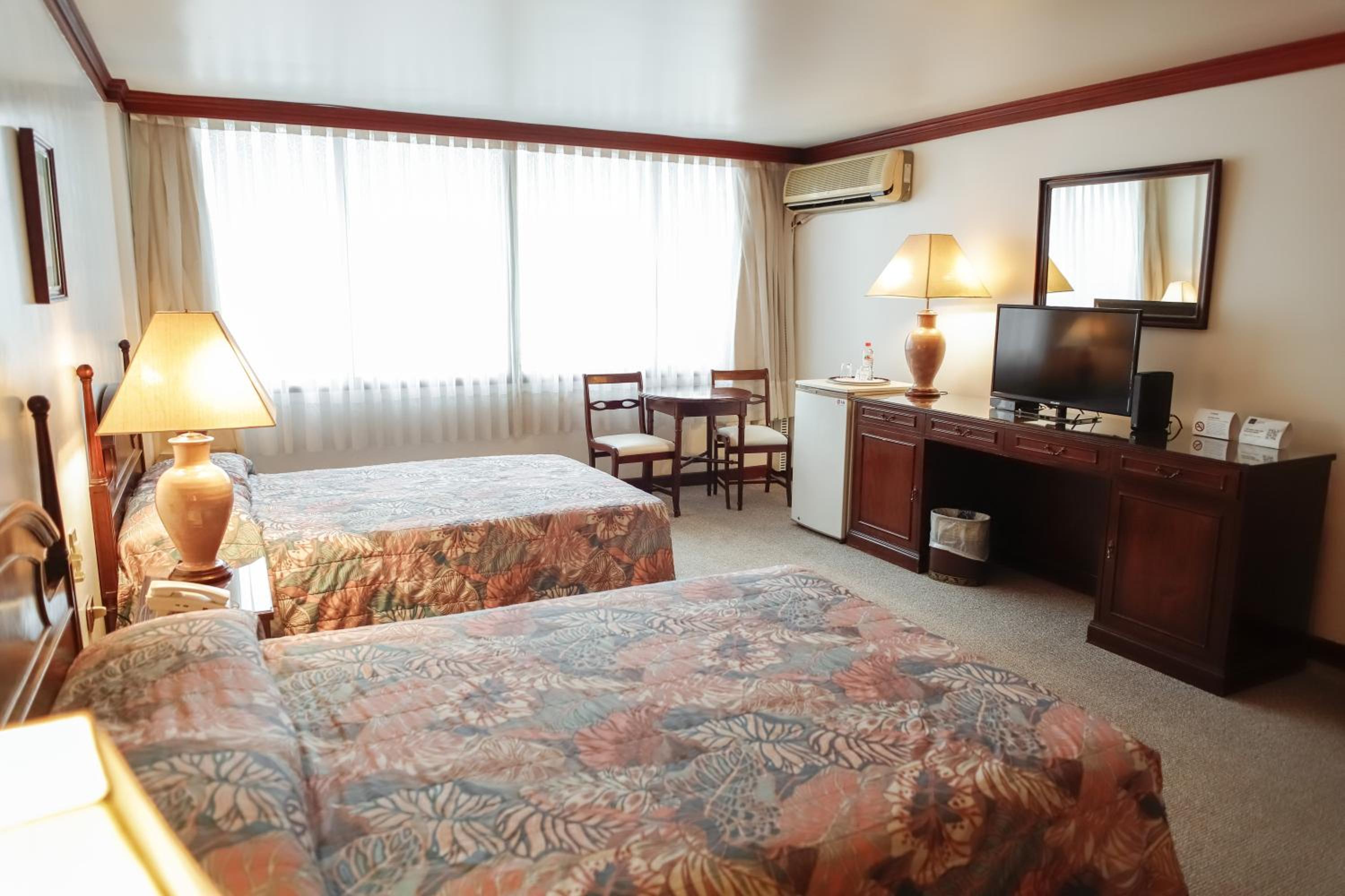 Double Room with Two Double Beds photo 2