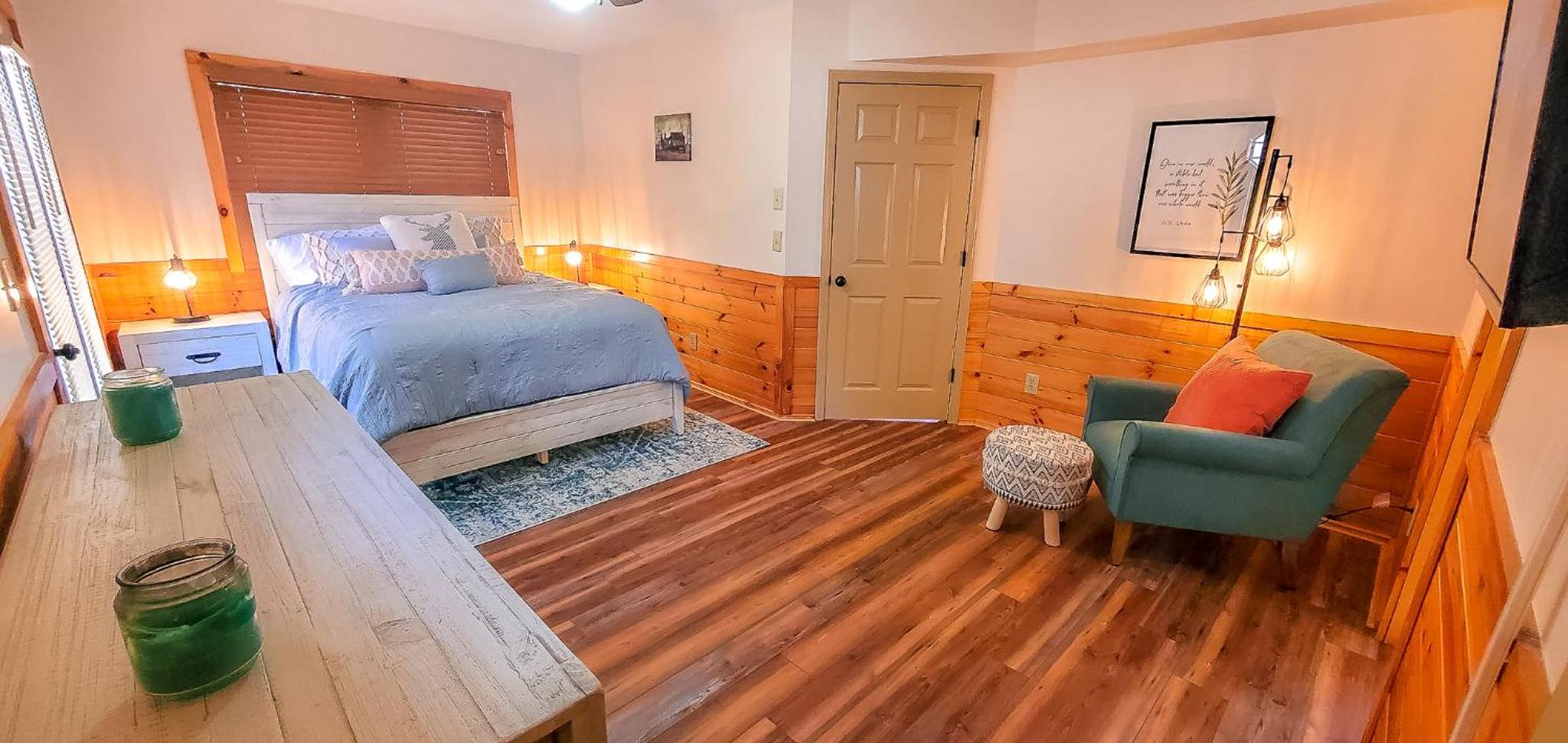 Three-Bedroom Vacation Home  photo 3