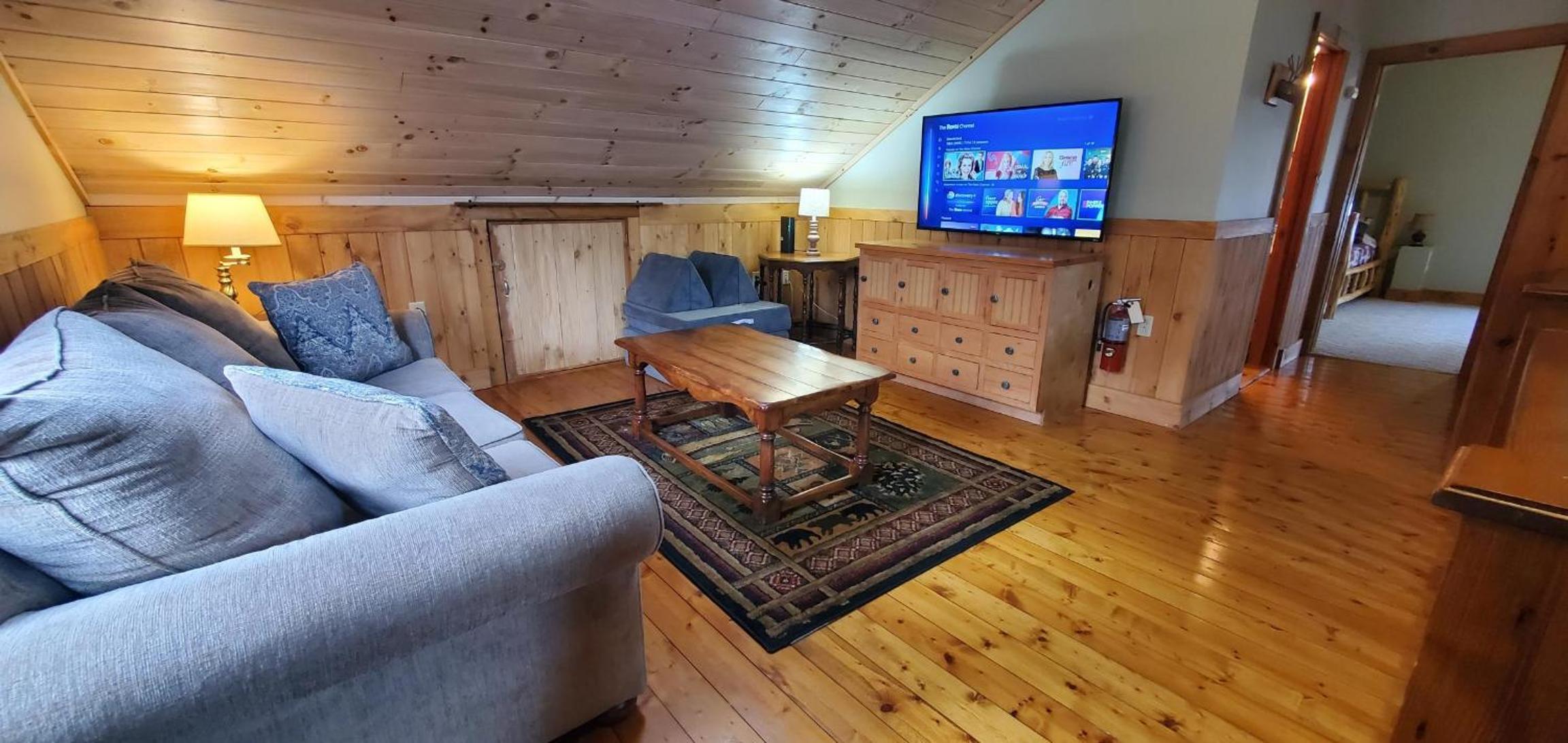 Four-Bedroom Vacation Home photo 2