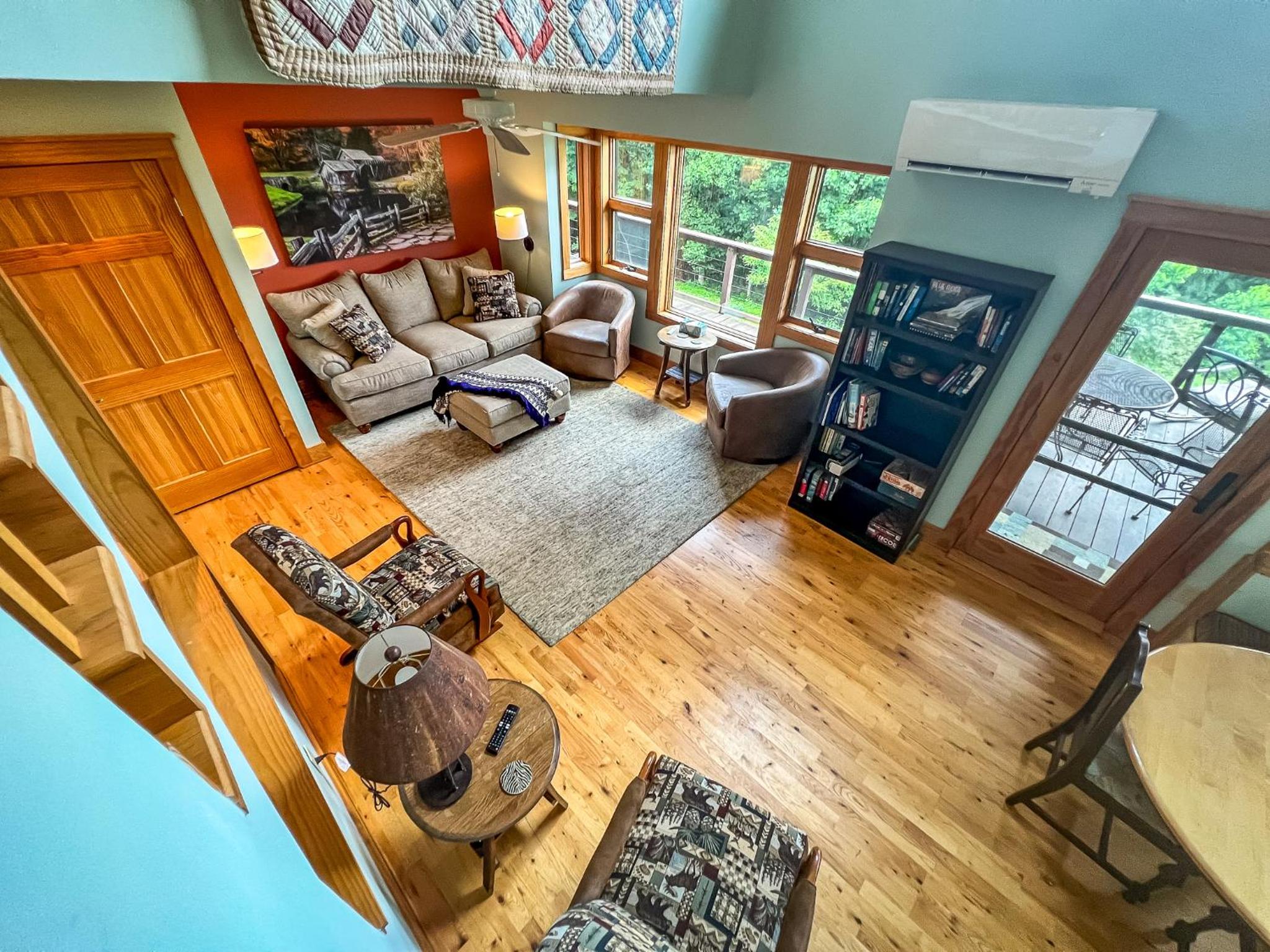 Four-Bedroom Vacation Home photo 1