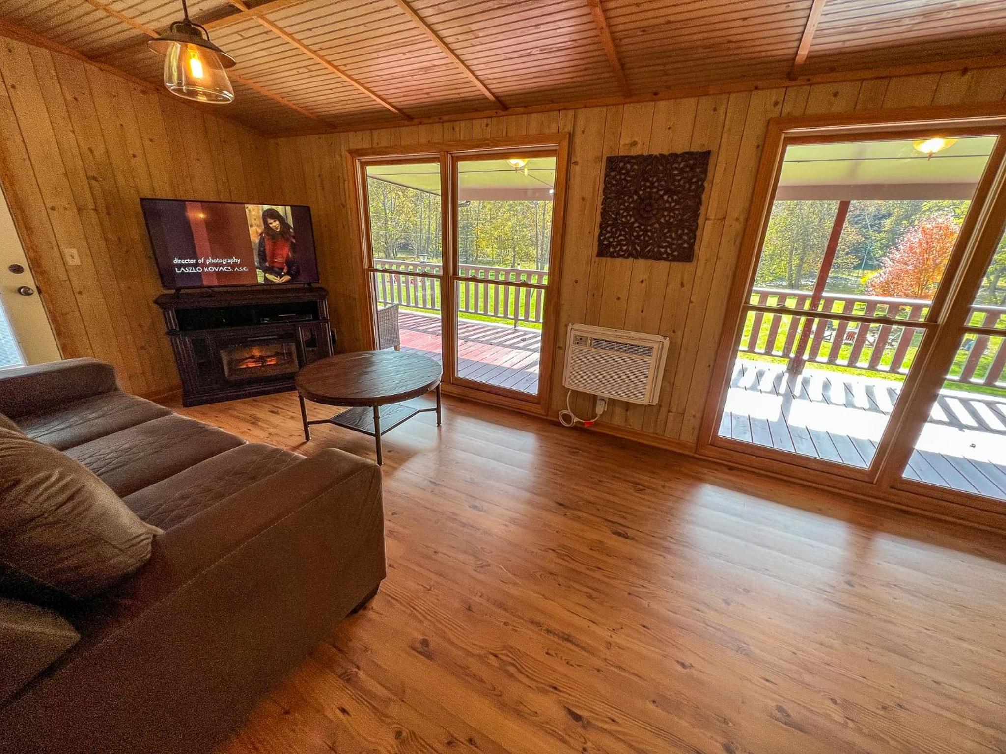 Four-Bedroom Holiday Home photo 1