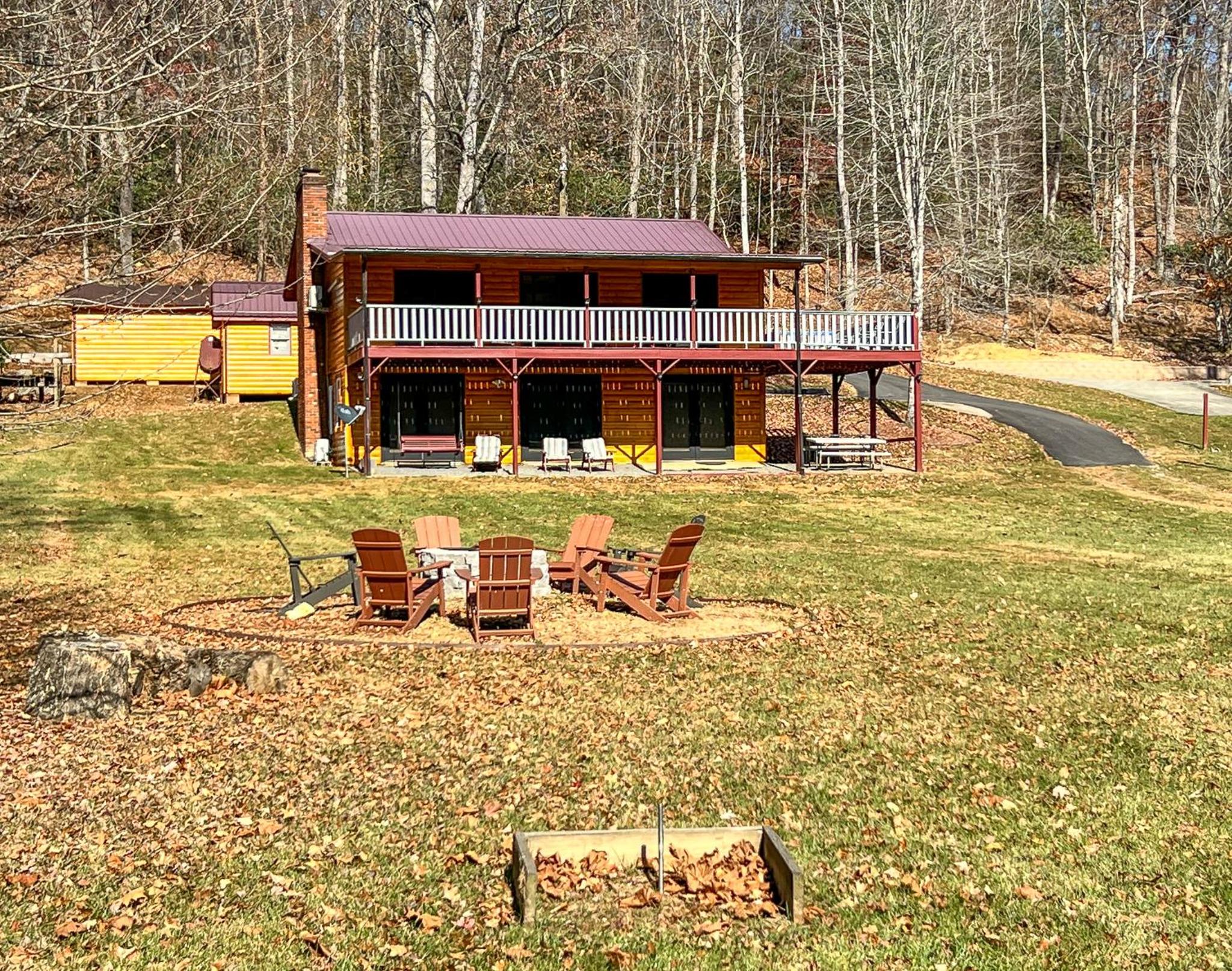Four-Bedroom Holiday Home photo 2