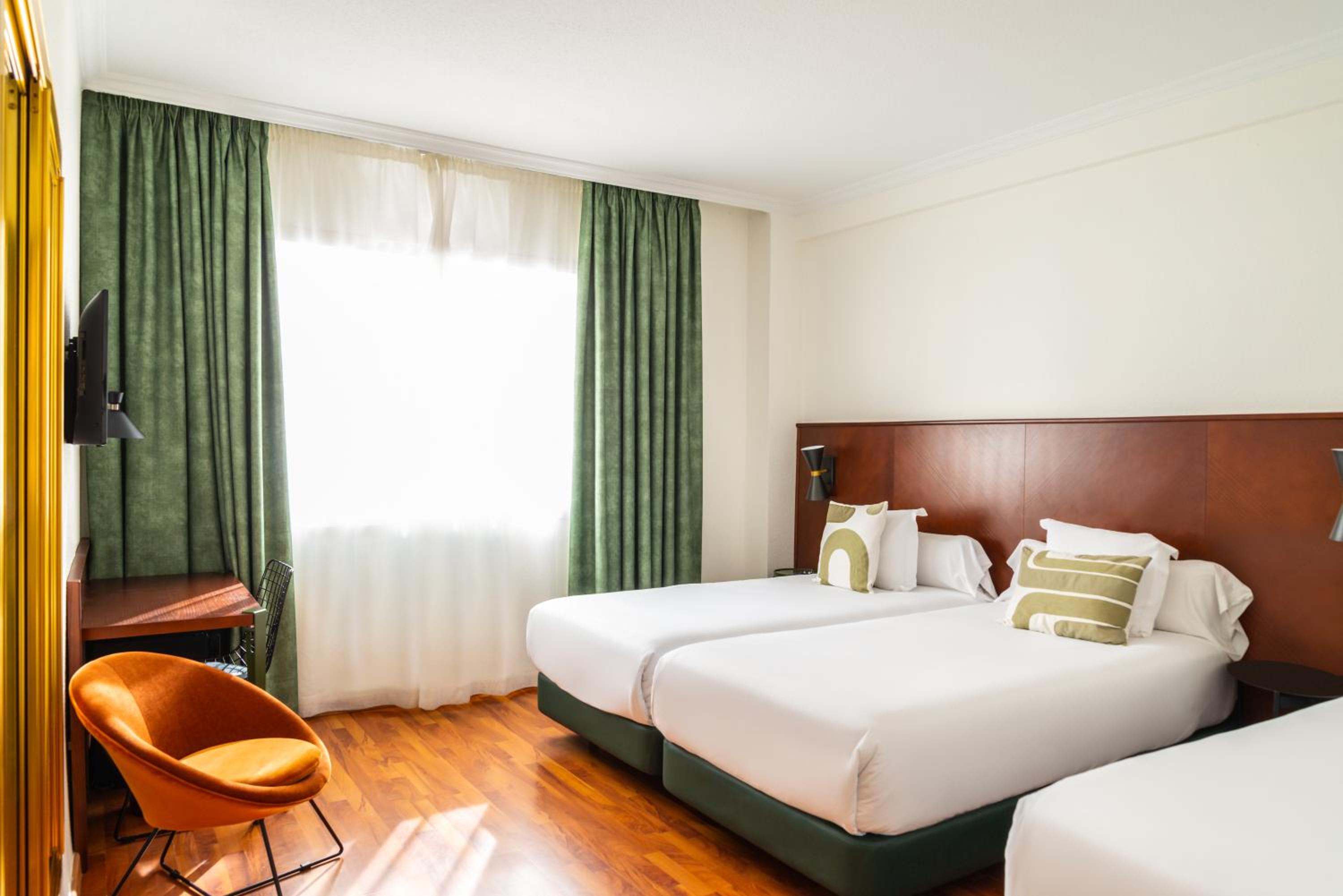 Triple Room - Photo 1