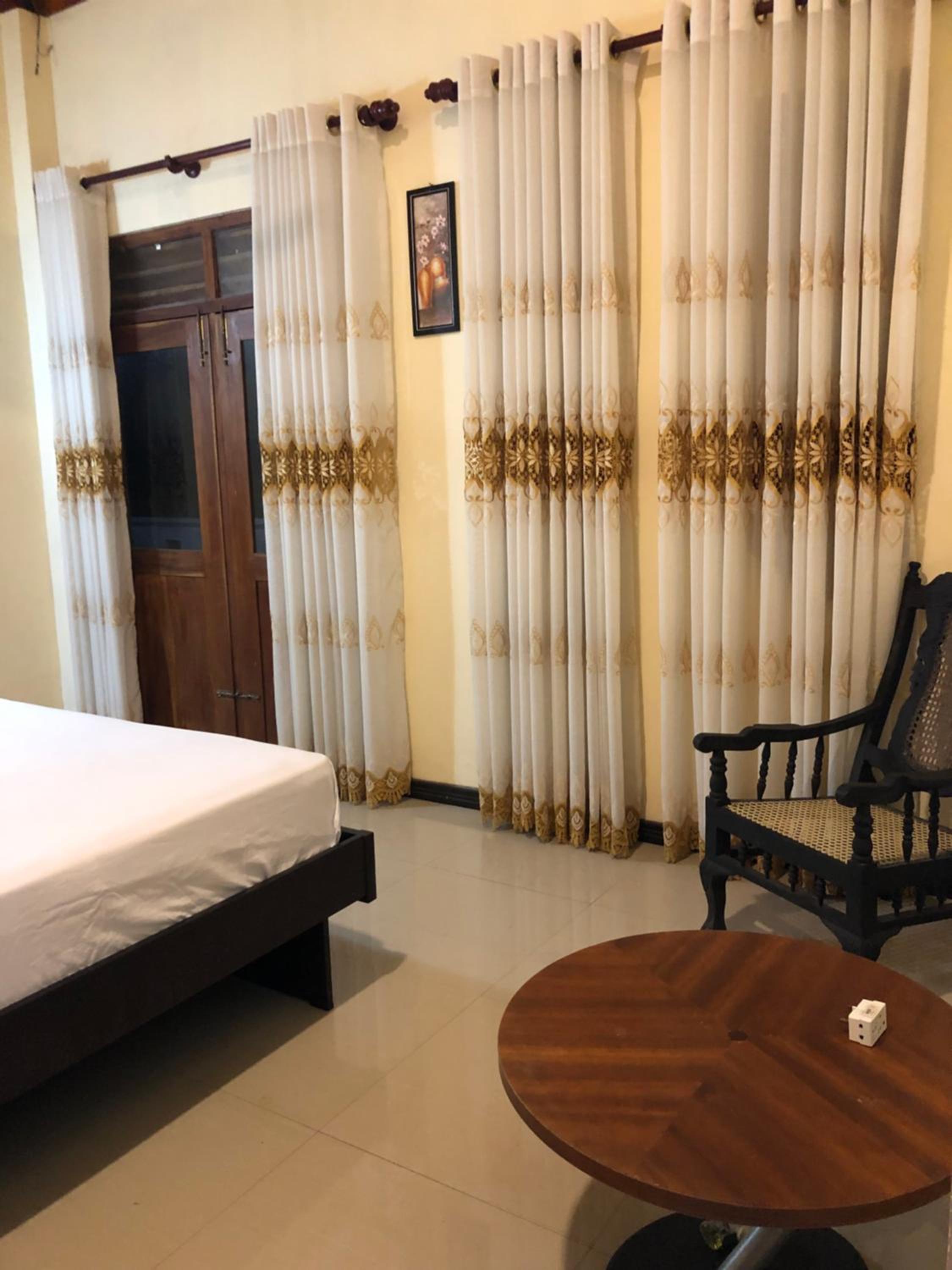 Deluxe Double Room with Balcony photo 3