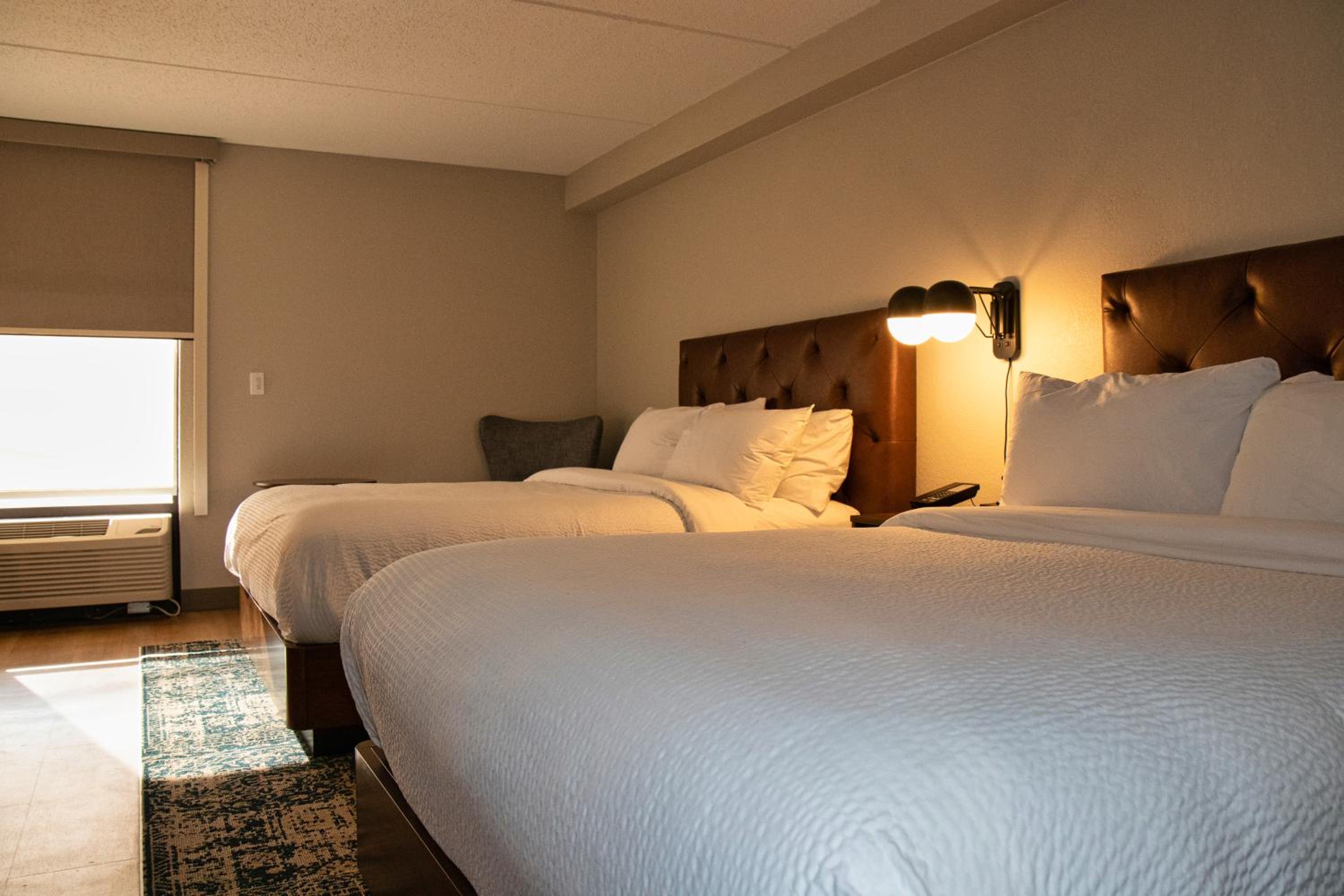 Guest room, 2 Queen - Photo 2