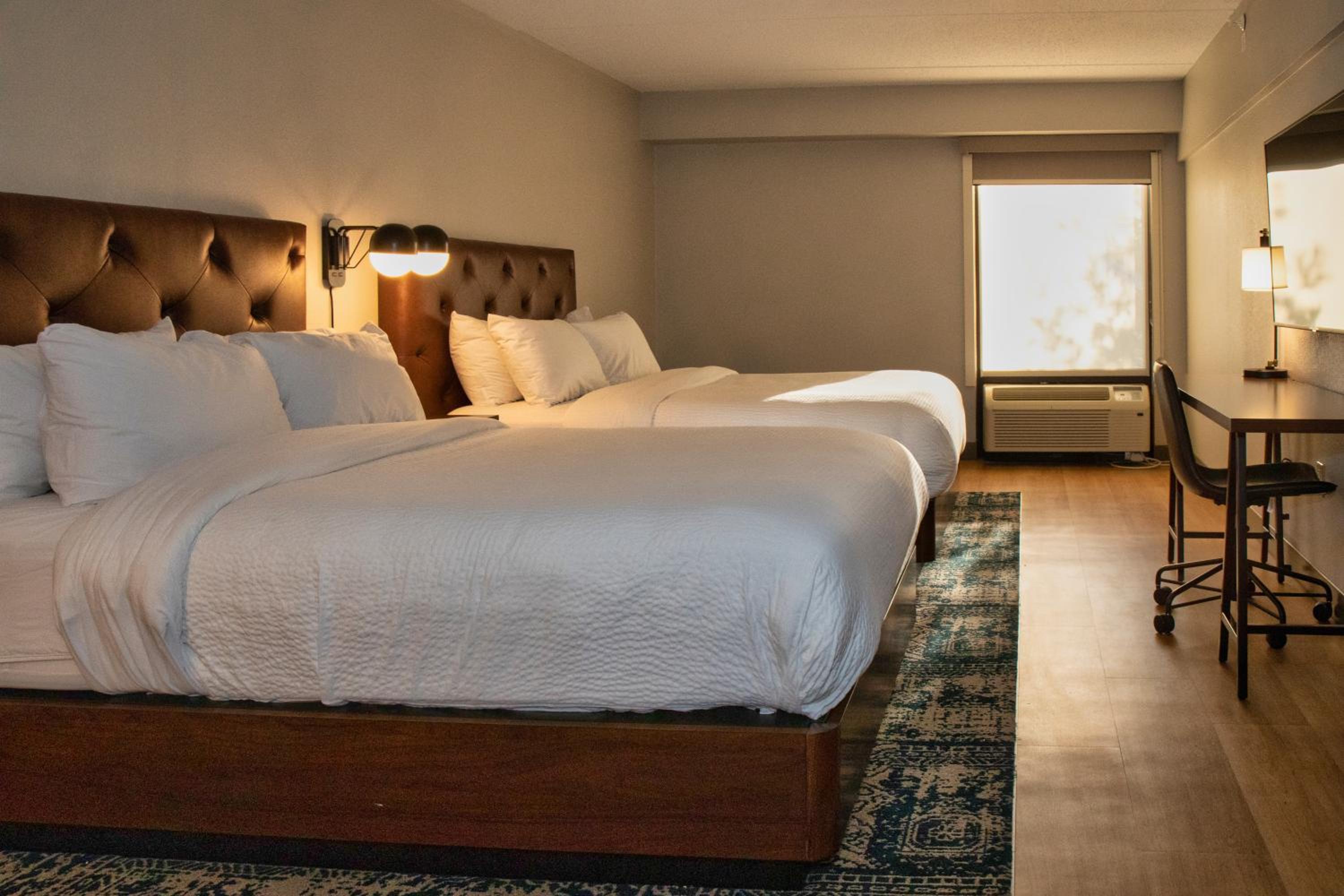 Guest room, 2 Queen - Photo 4