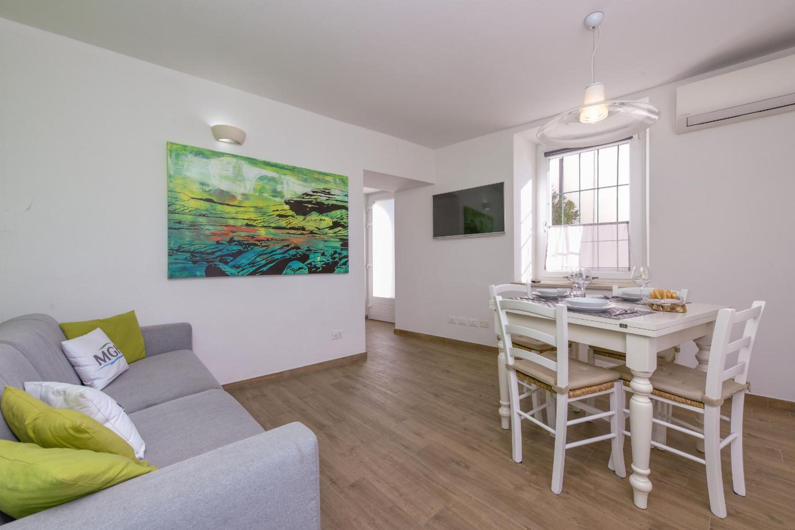 Apartment - Ground Floor photo 1