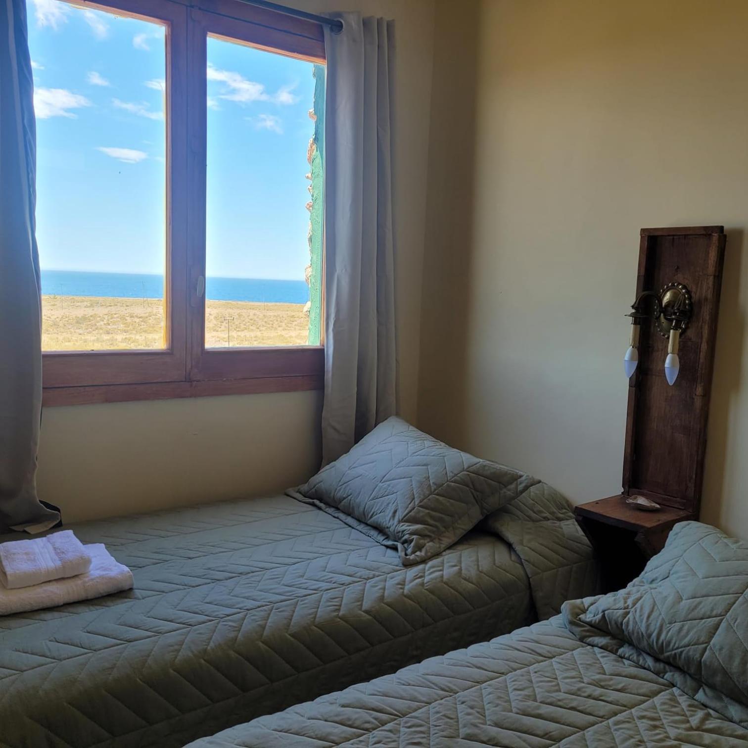 Twin Room with Sea View photo 3
