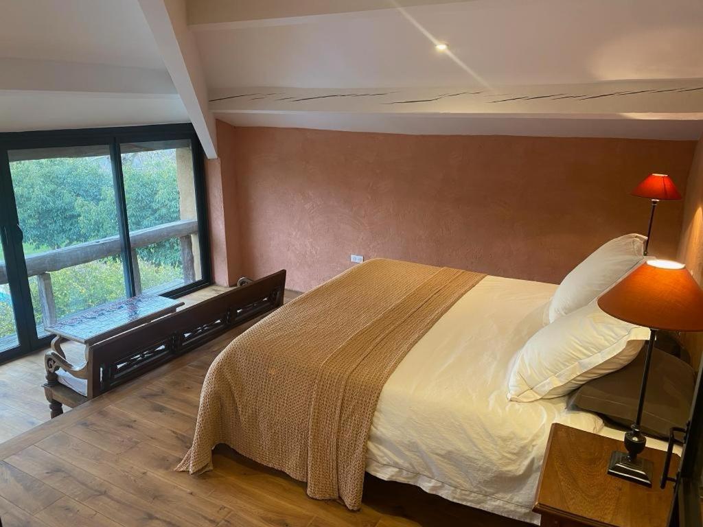 Two-Bedroom House - Photo 8