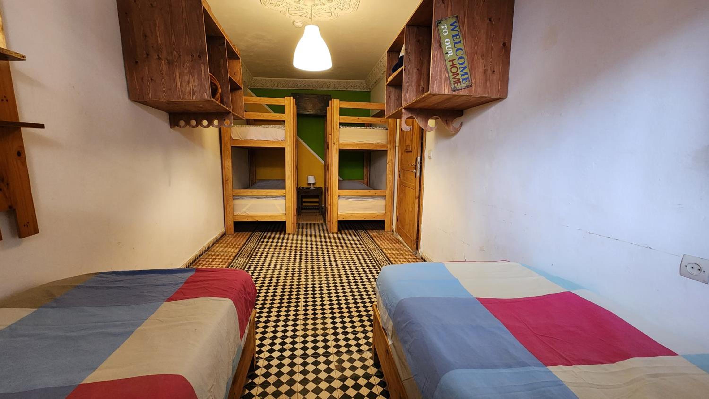 Bed in 6-Bed Dormitory Room photo 3