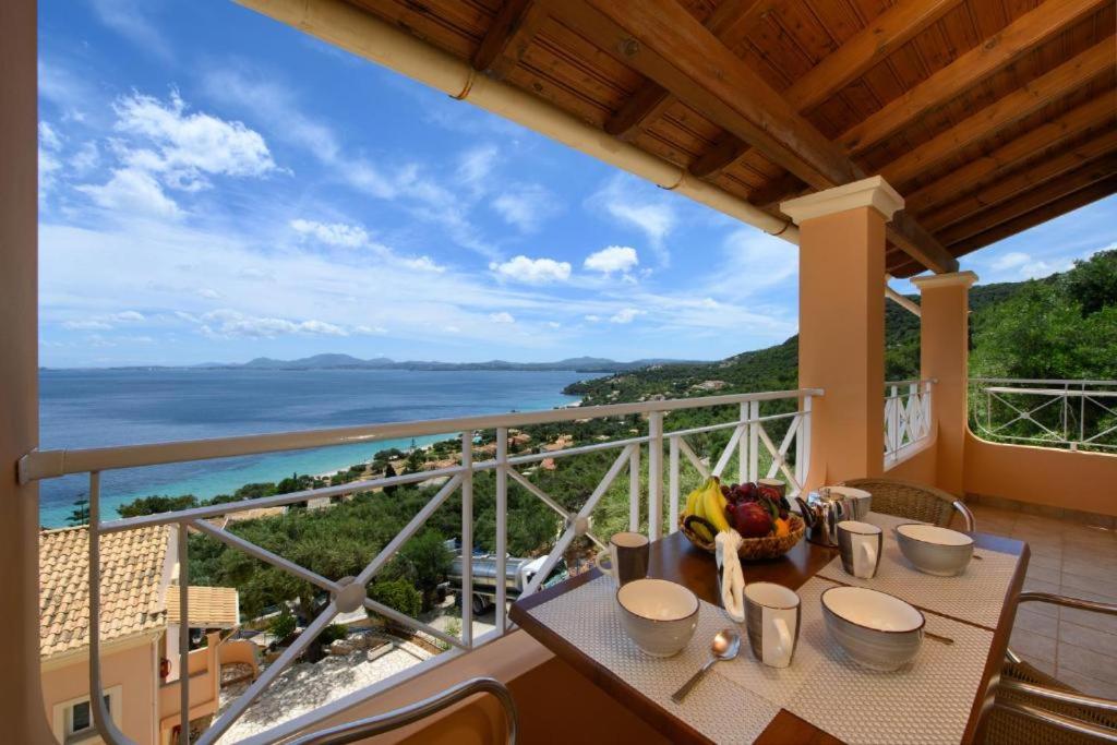 Apartment with Sea View photo 3